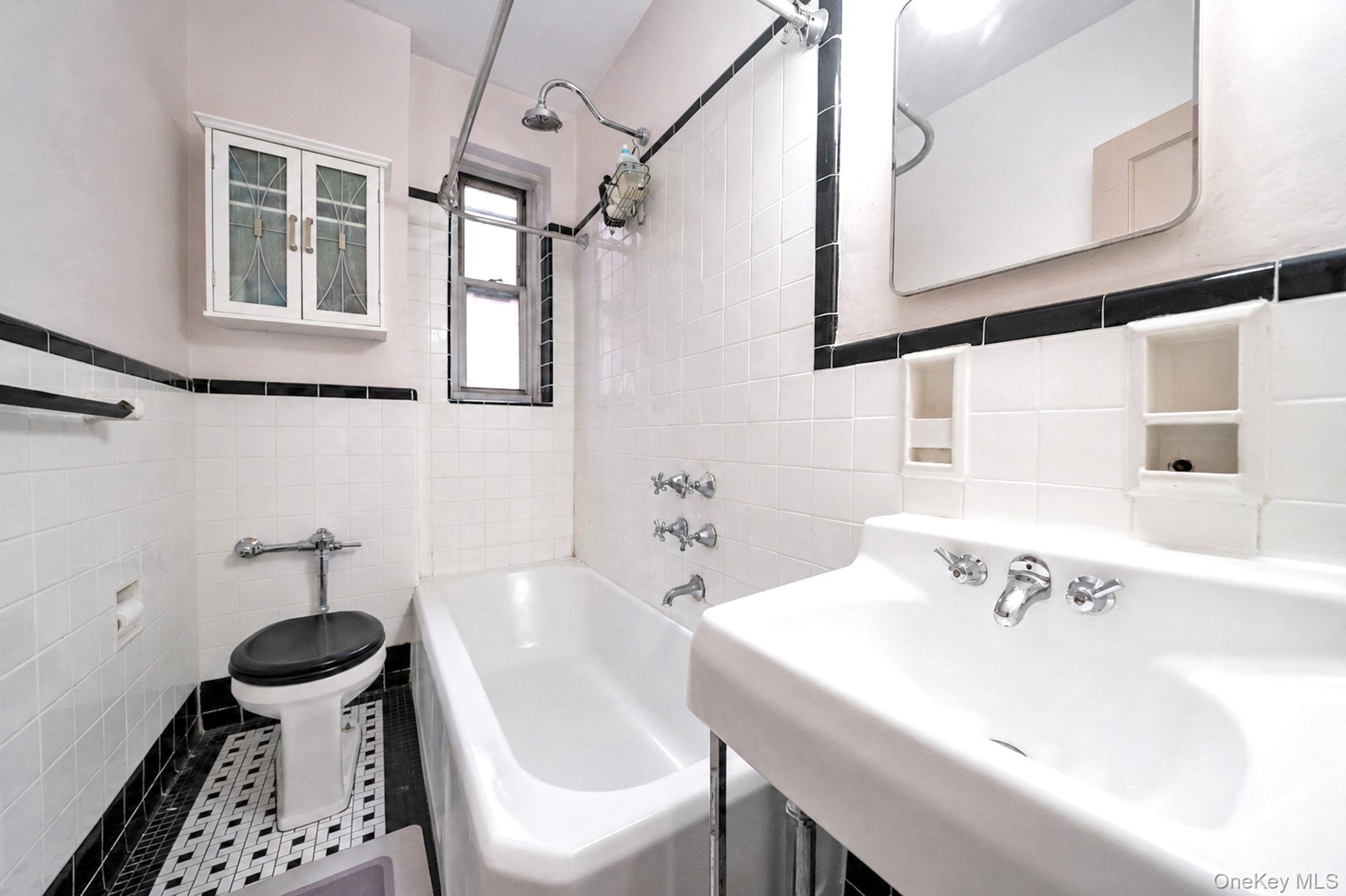 77-14 113th Street, Unit 6R photo 14