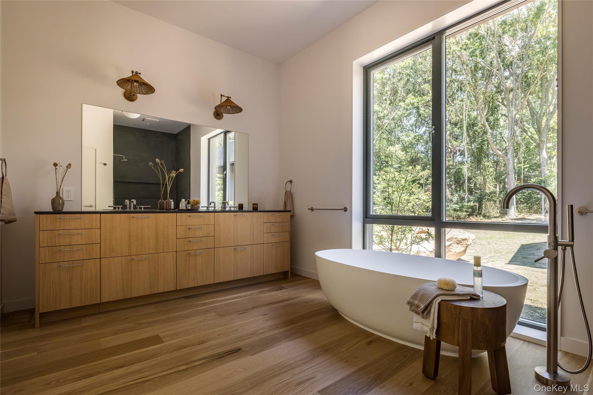 6 Great Circle Road – For Sale photo 21