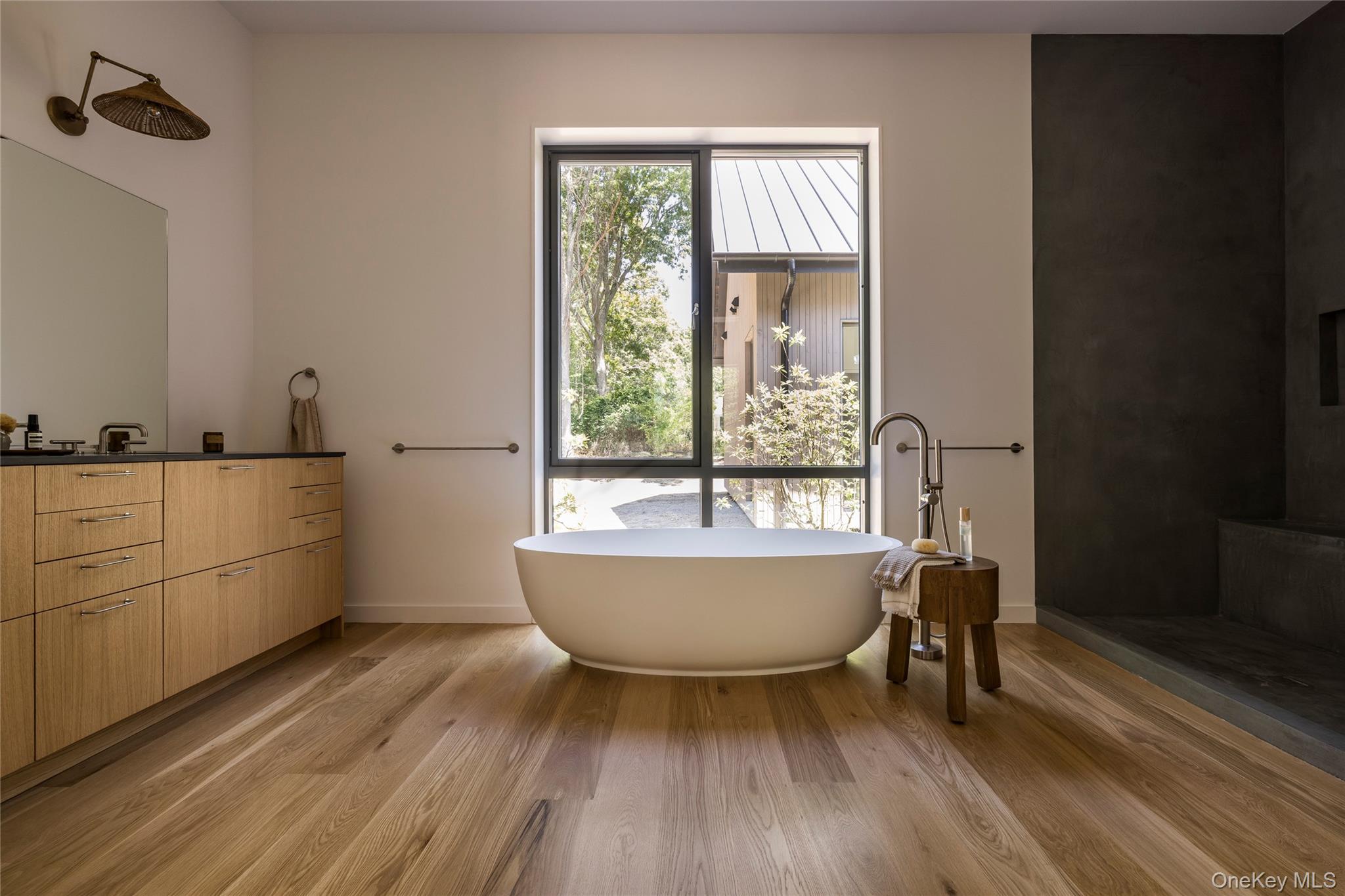 6 Great Circle Road – For Sale photo 20