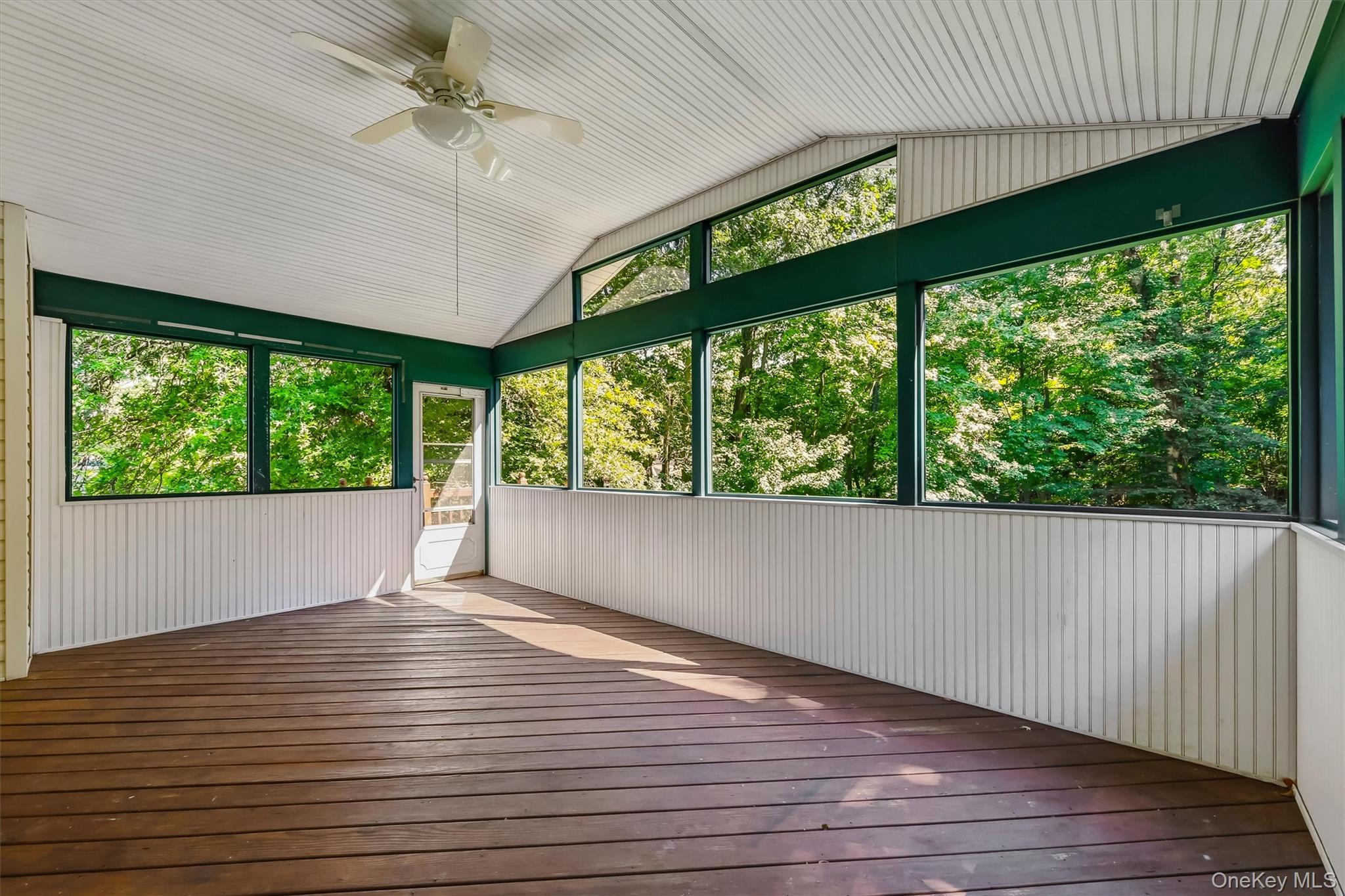 143 Pineview Avenue – For Sale photo 10