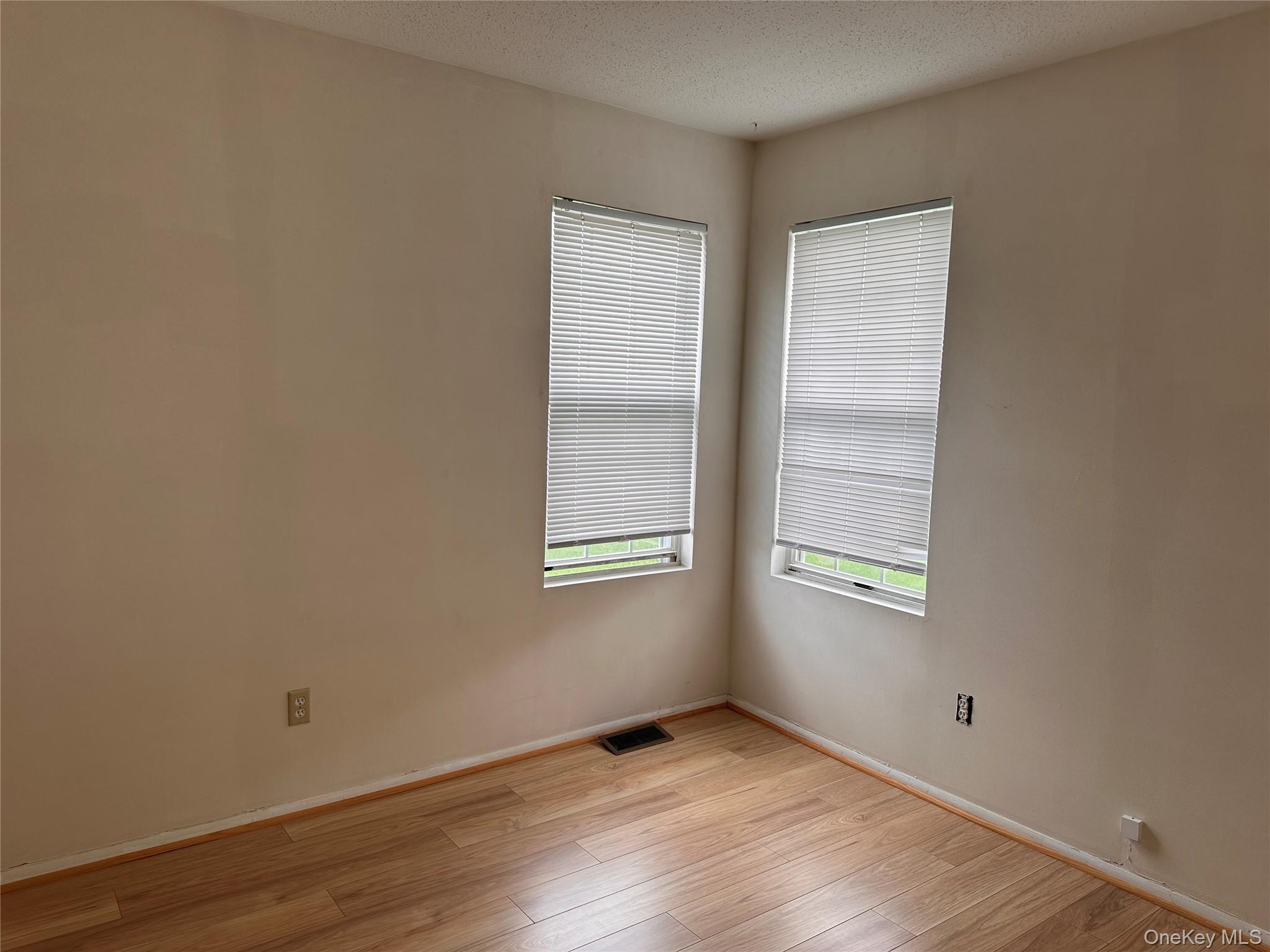 2522 Whispering Hills – For Sale photo 18