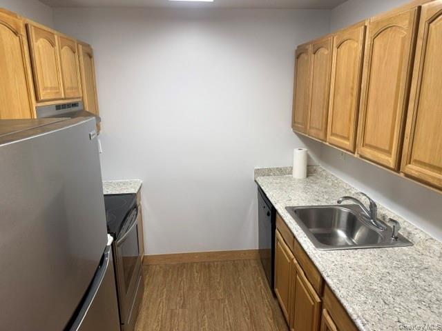 97 Richmond Boulevard, Unit 3-A photo 3