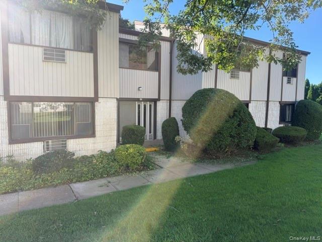 97 Richmond Boulevard, Unit 3-A
