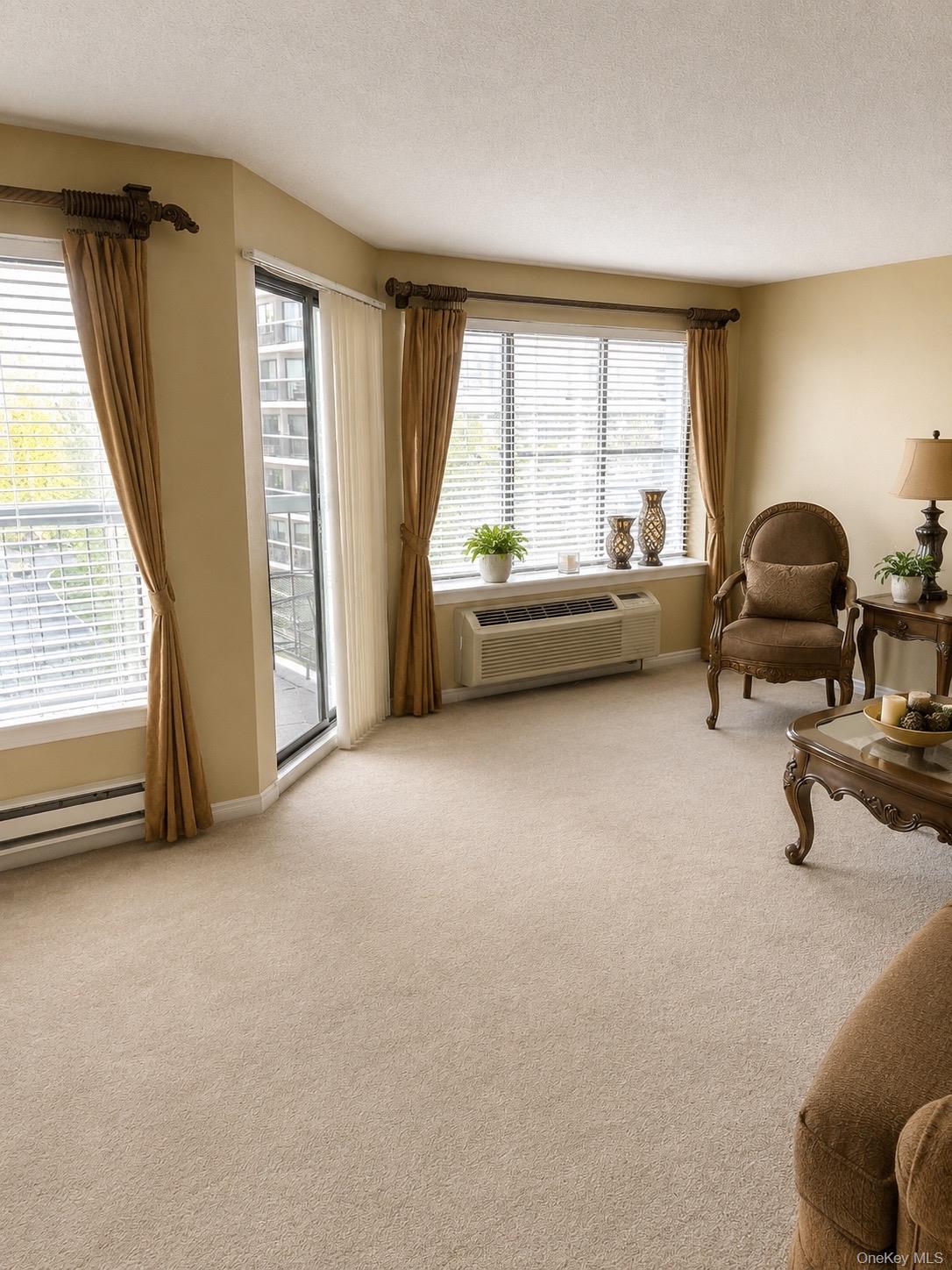200 High Point Drive, Unit PH 8 photo 12