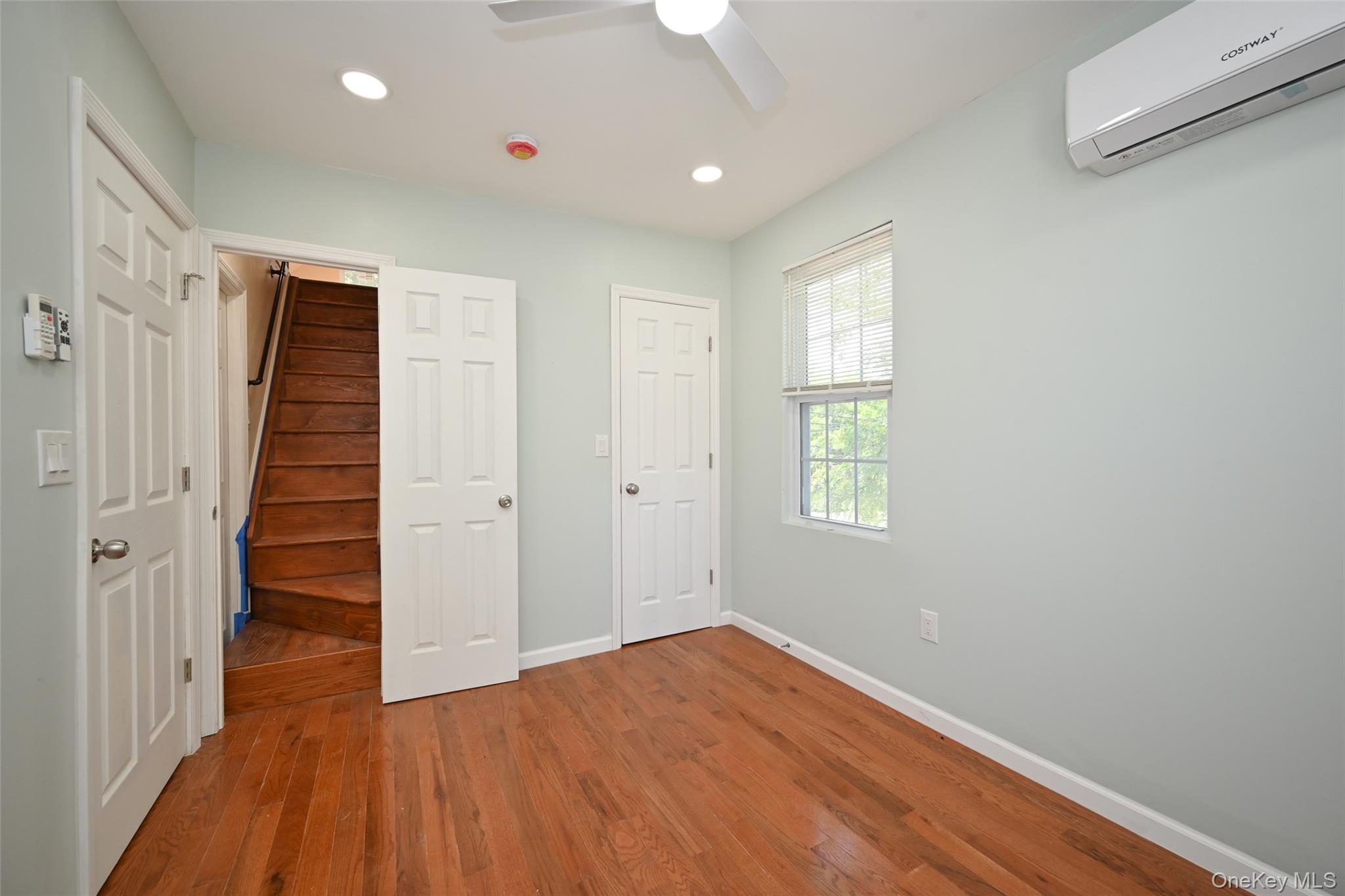 147-03 111th Avenue – For Sale photo 22