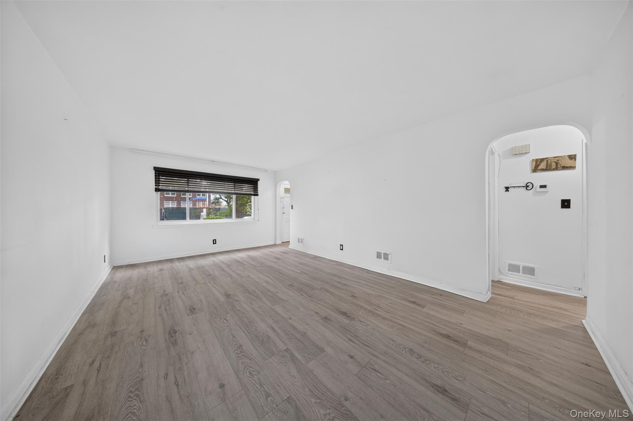 163-07 21st Avenue – For Sale photo 5
