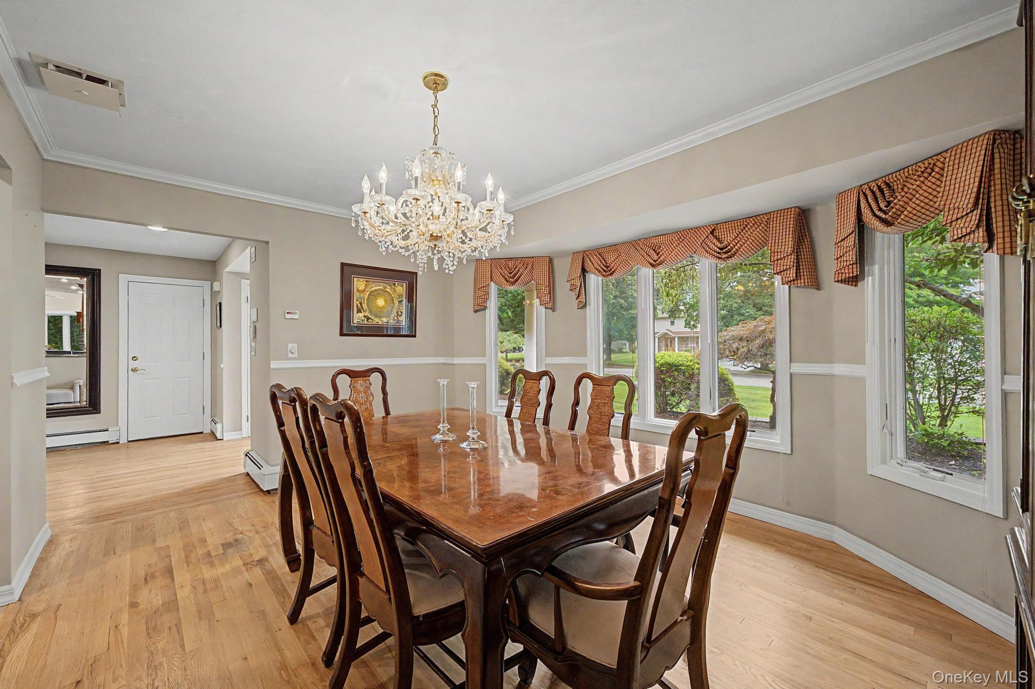 6 Field Daisy Lane – For Sale photo 18