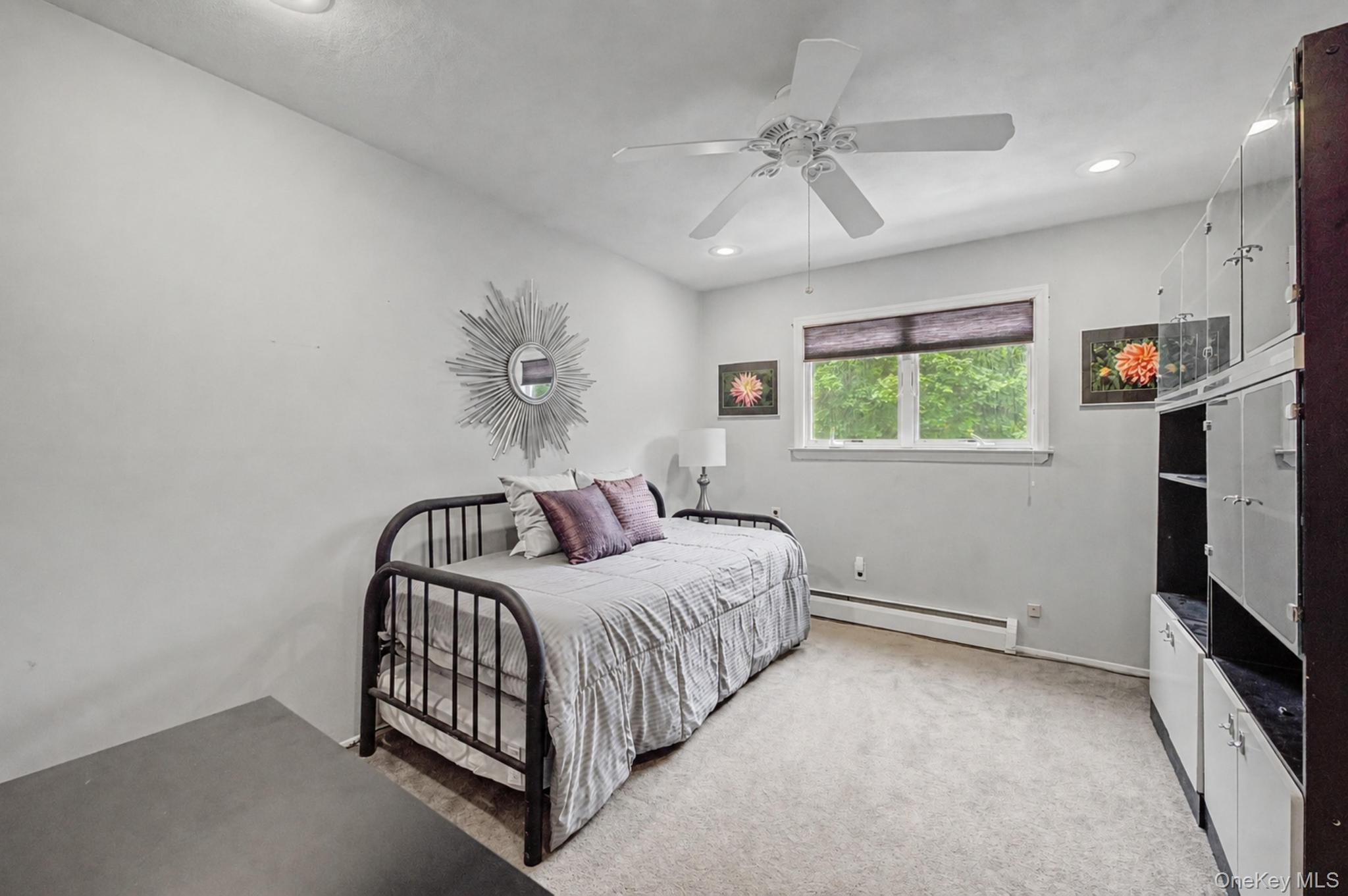 6 Field Daisy Lane – For Sale photo 28