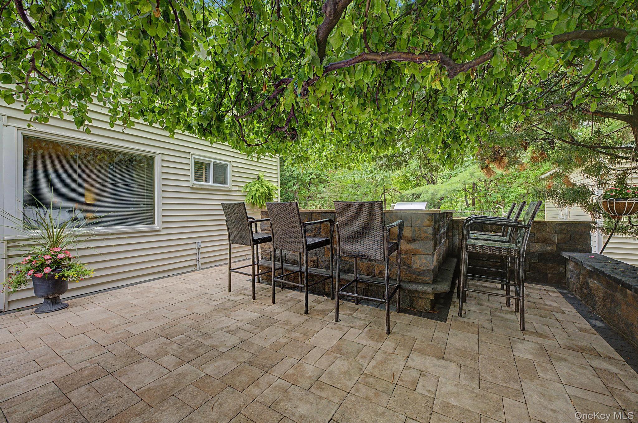 6 Field Daisy Lane – For Sale photo 35