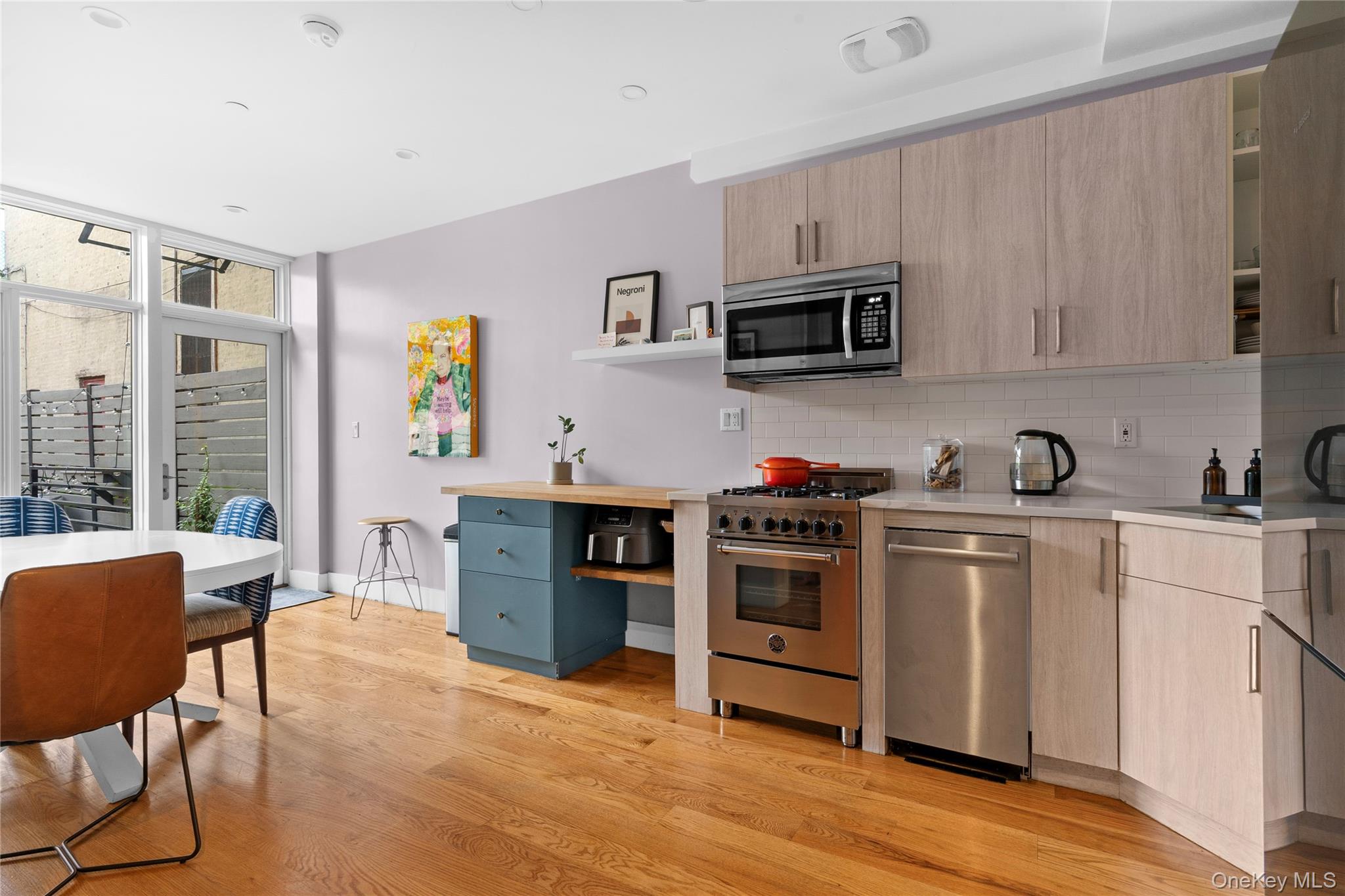 491 Monroe Street, Unit 1B photo 2