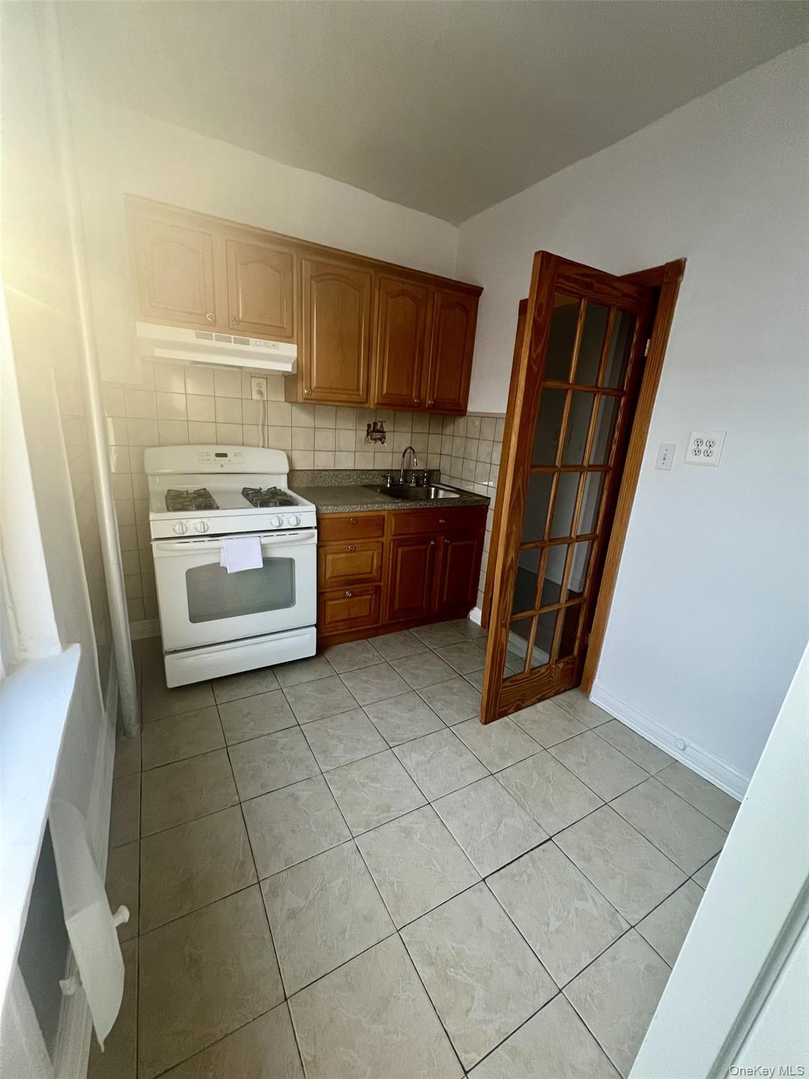 2186 Cruger Avenue, Unit 5K photo 8