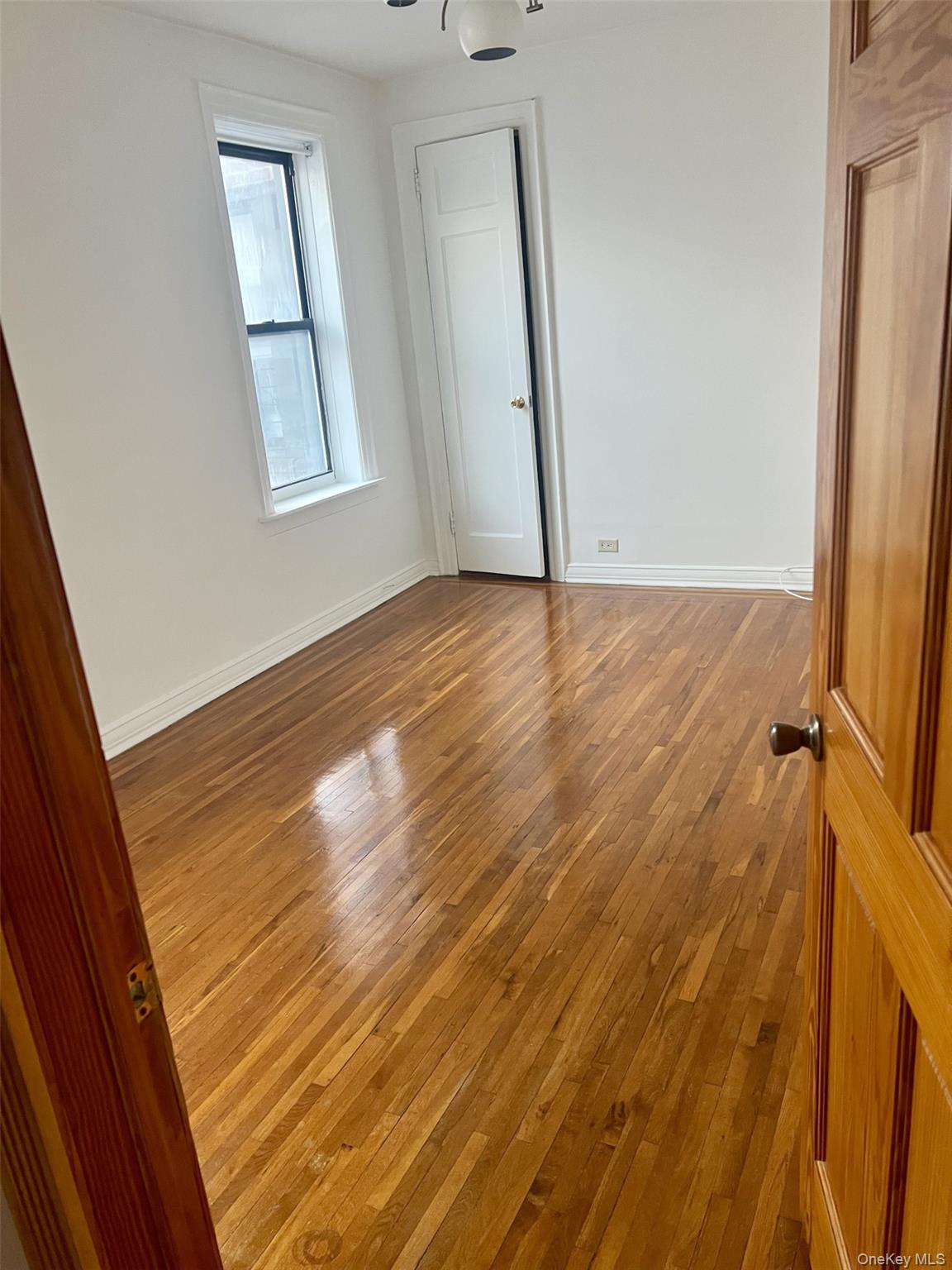 2186 Cruger Avenue, Unit 5K photo 7