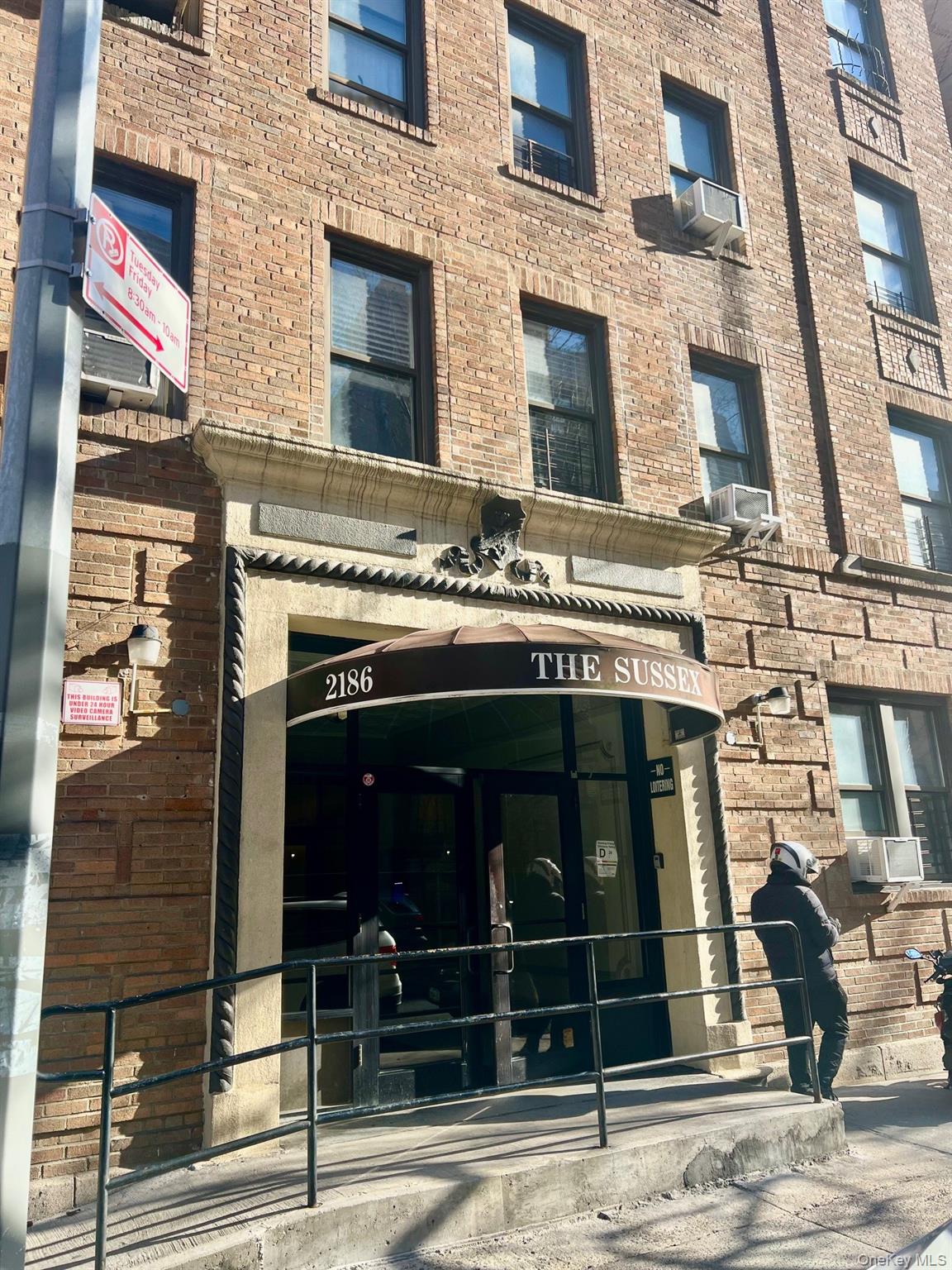 2186 Cruger Avenue, Unit 5K photo 2