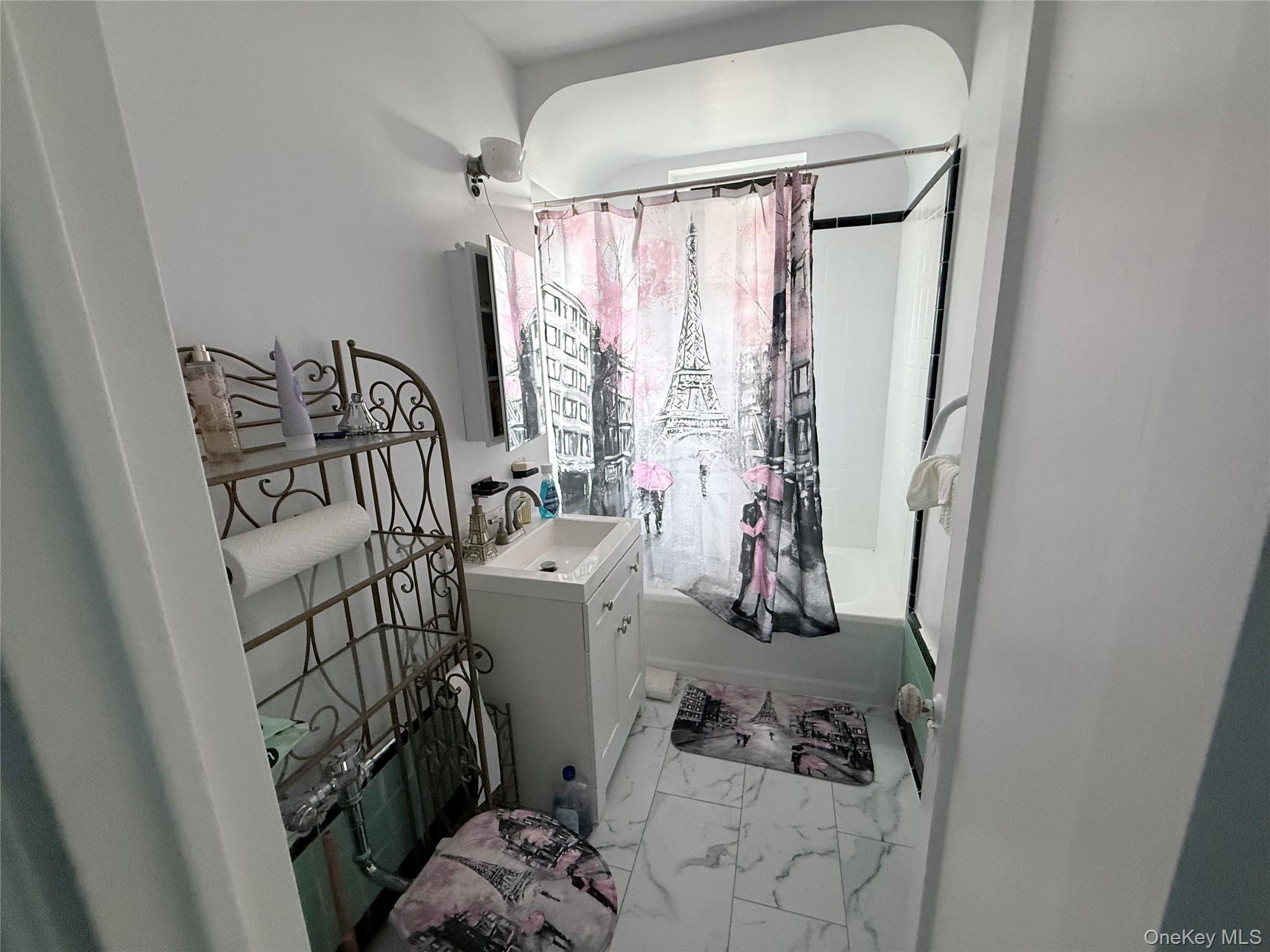 83-80 118 Street, Unit 6C photo 5