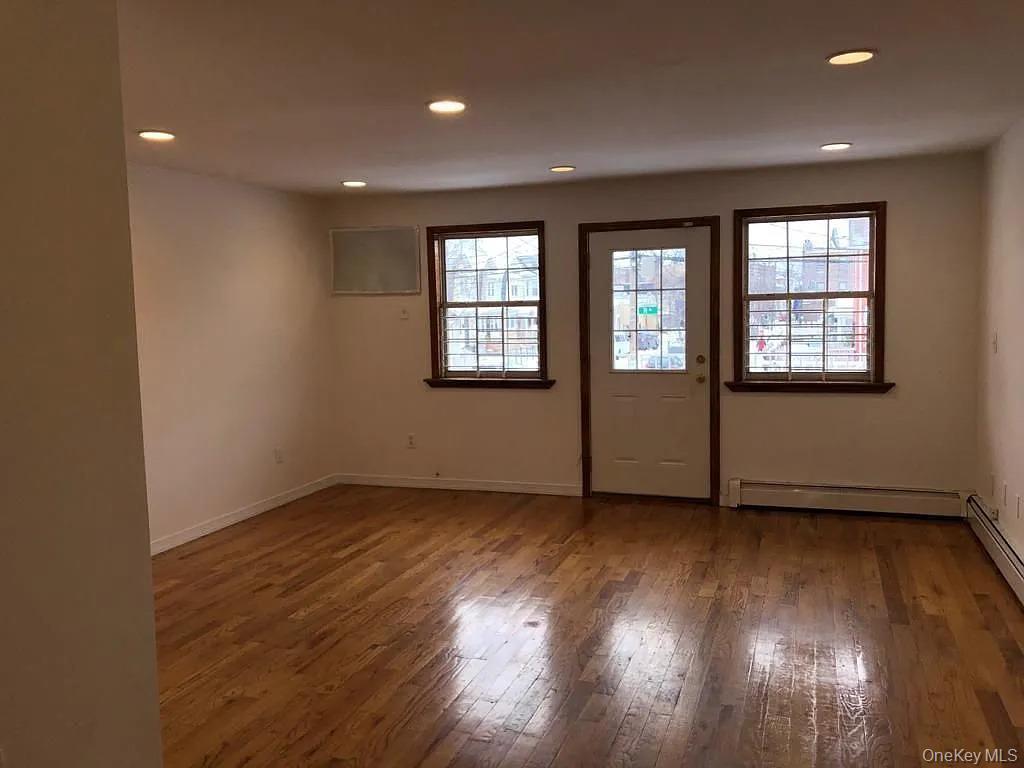 17225 91st Avenue – For Sale photo 5