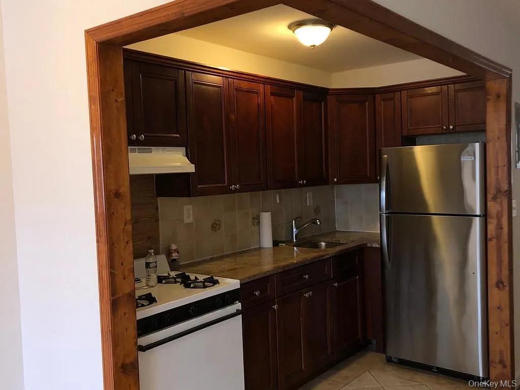 17225 91st Avenue – For Sale photo 9