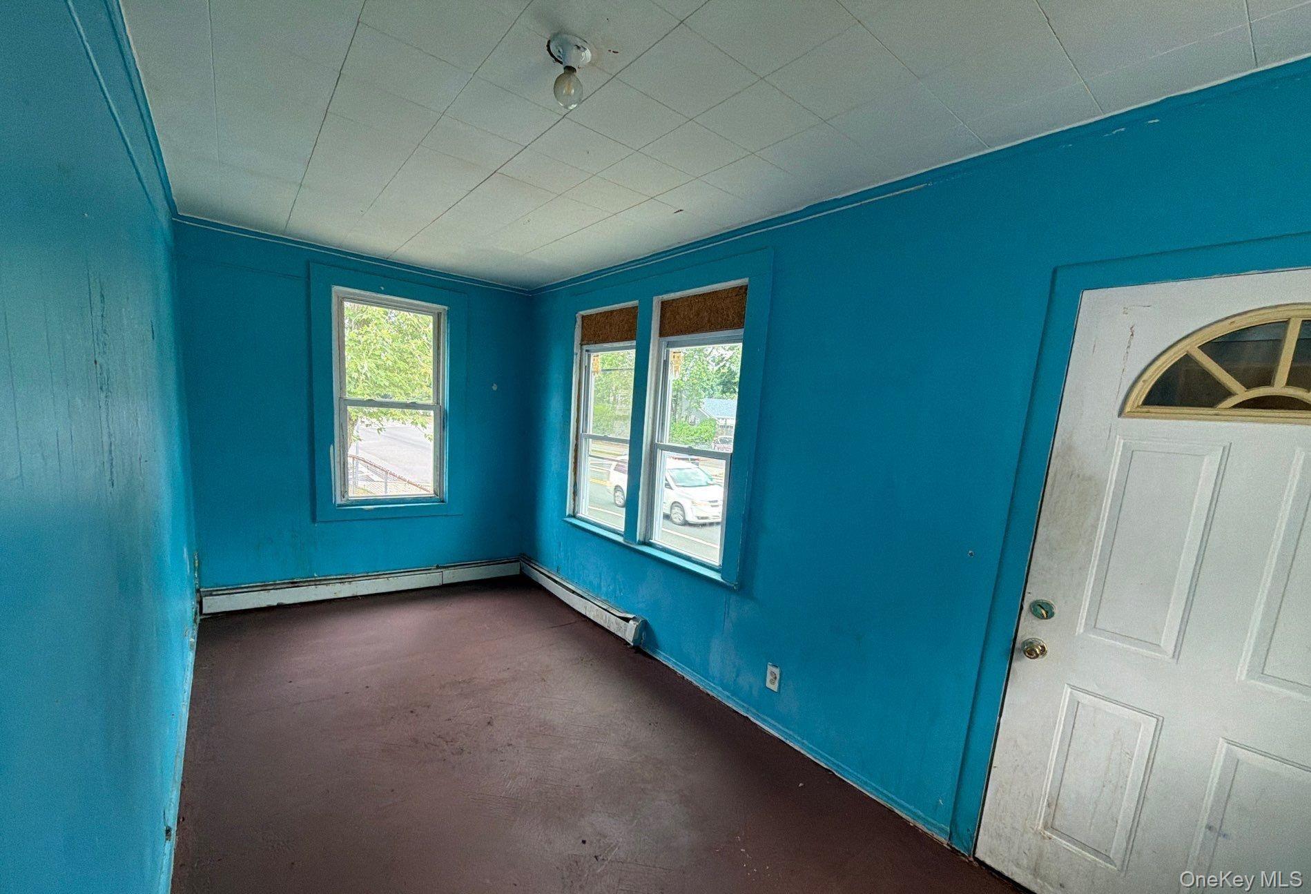 583 Straight Path – For Sale photo 4