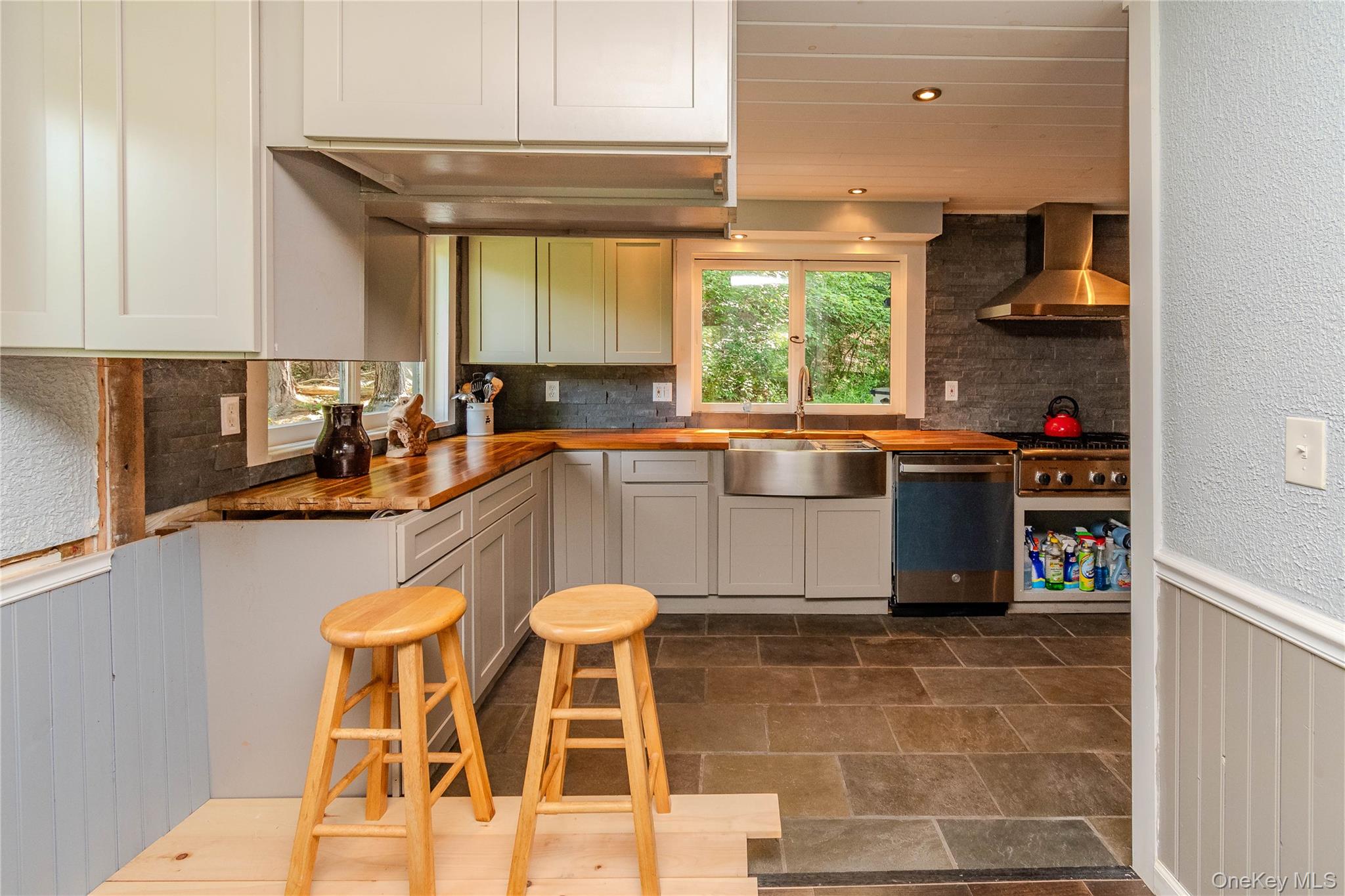63 Cape Road – For Sale photo 19
