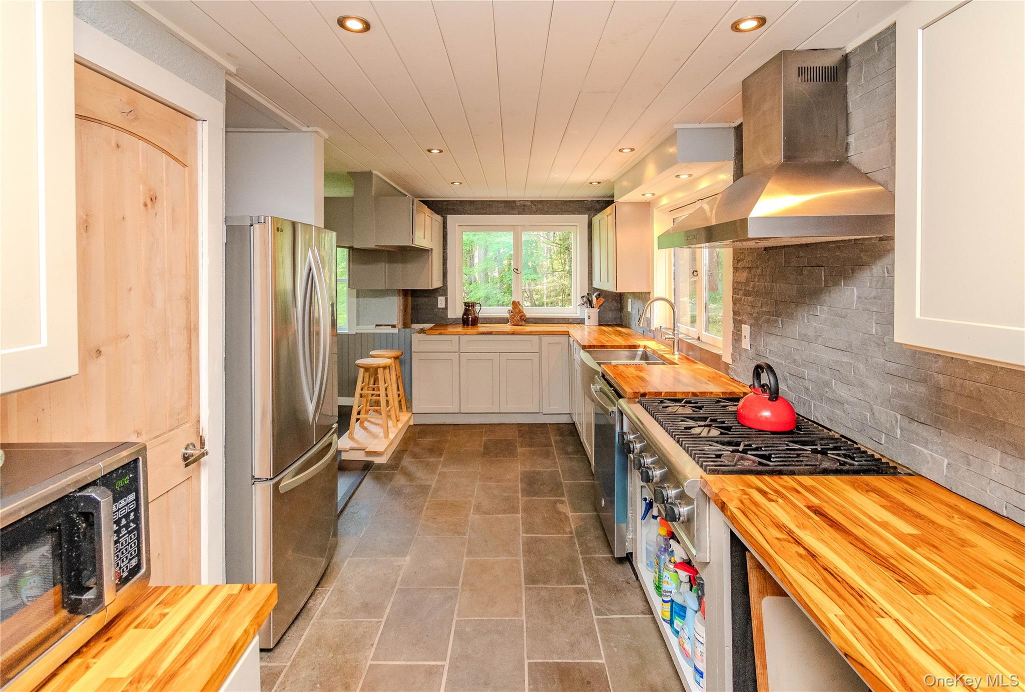 63 Cape Road – For Sale photo 15