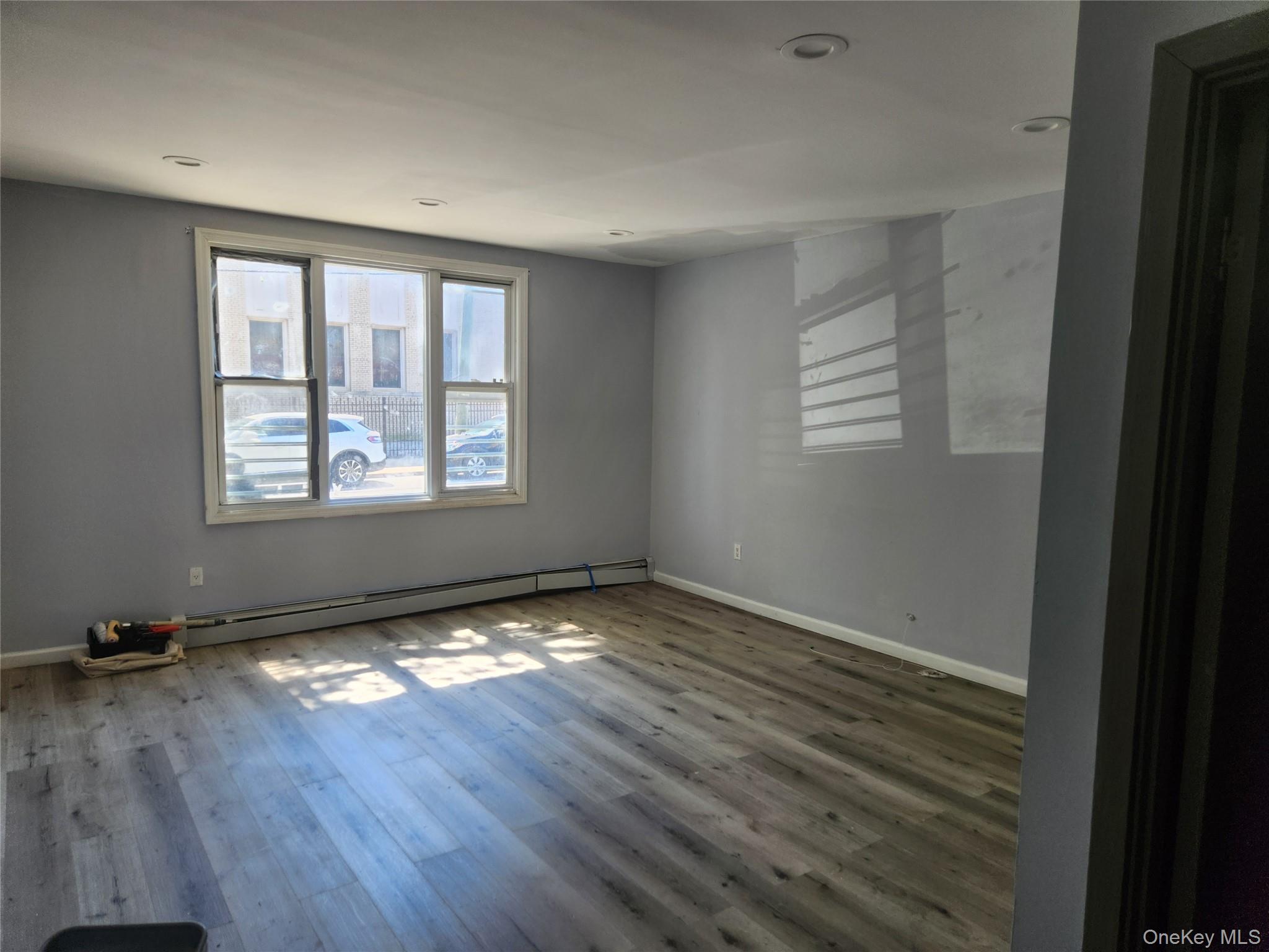 459 S 5th Avenue – For Sale photo 3