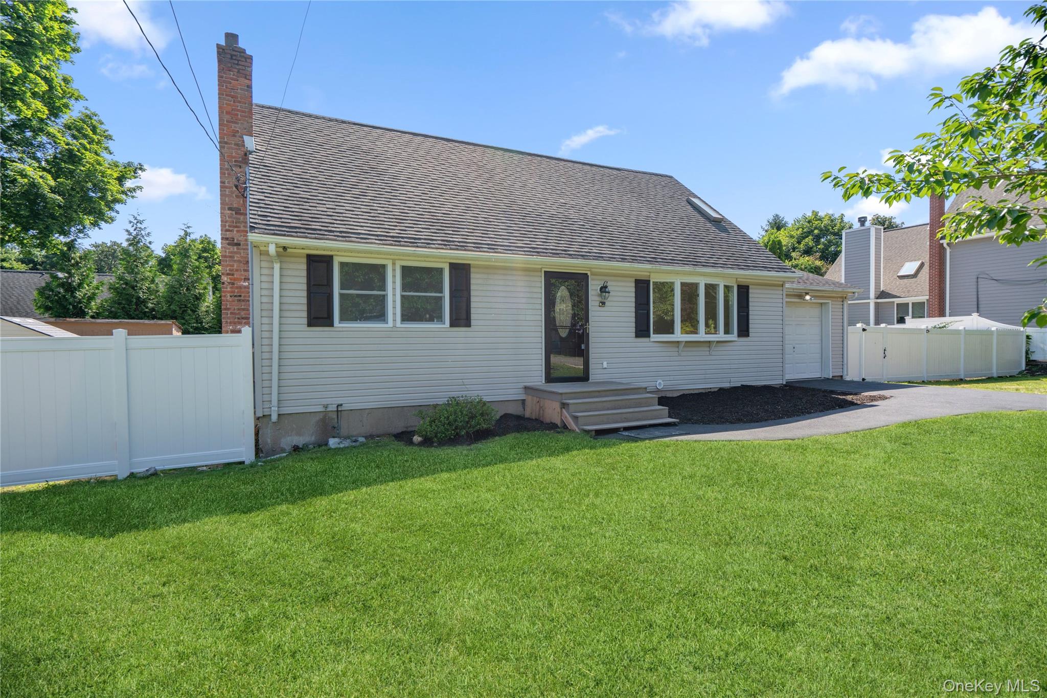 325 Harrison Avenue – For Sale photo 2