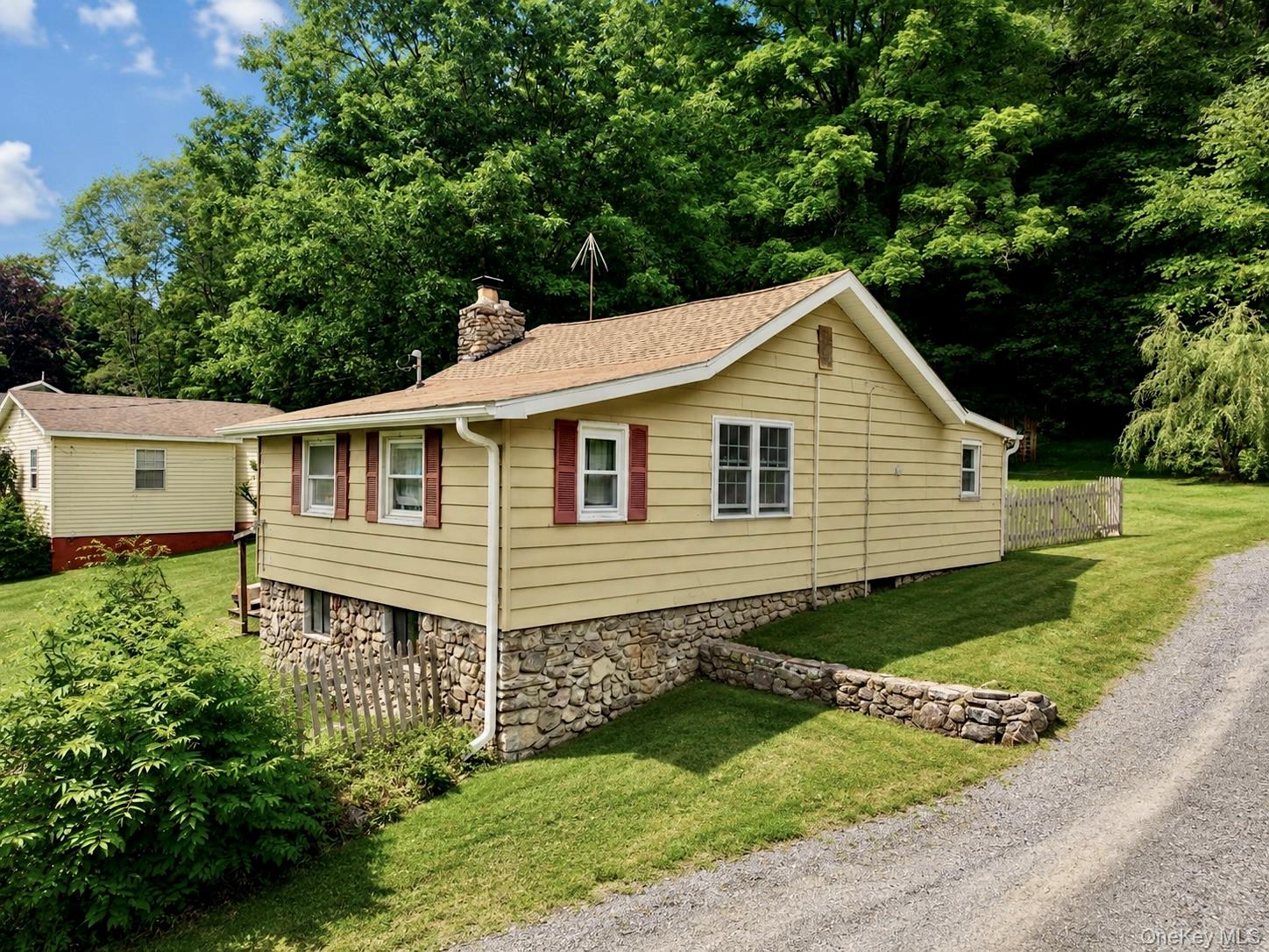23 Grandview Trail – For Sale