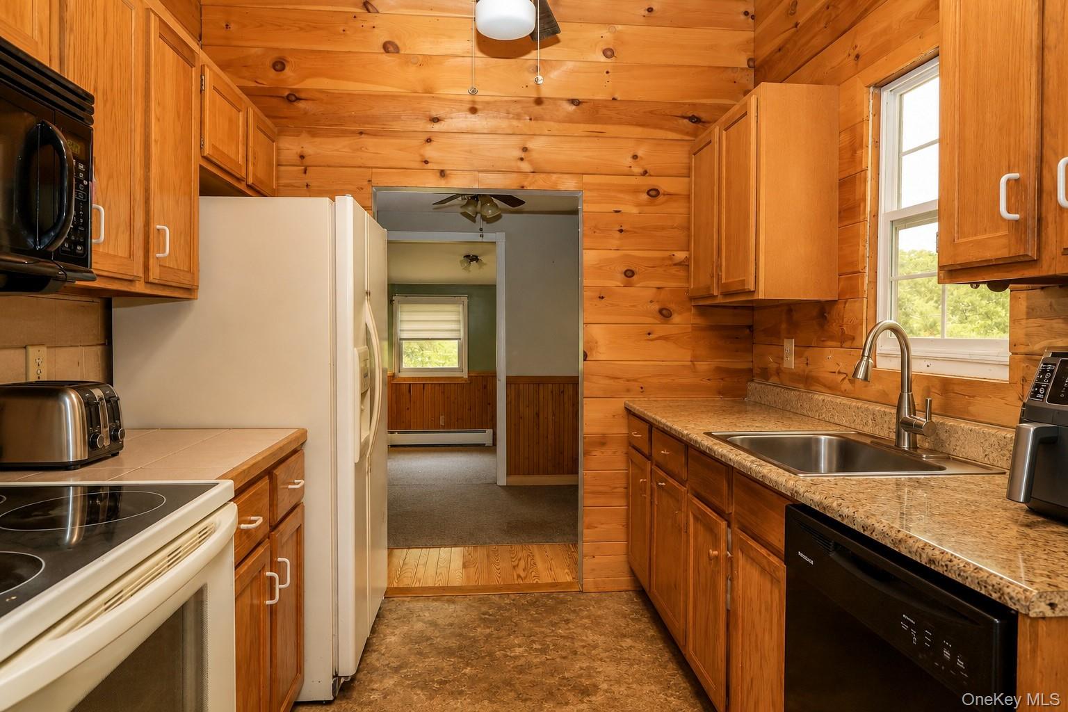 23 Grandview Trail – For Sale photo 4