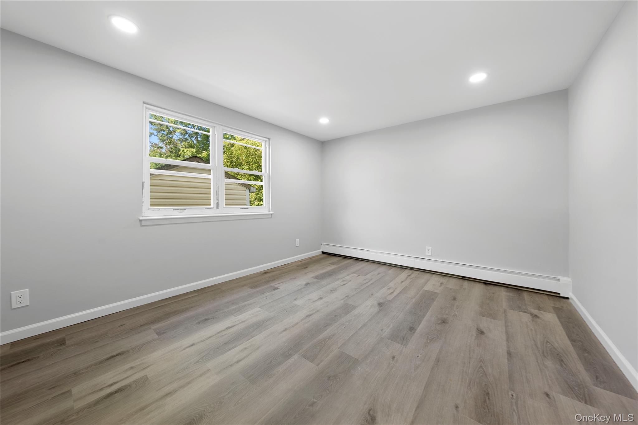 25 Marshall Street – For Sale photo 34