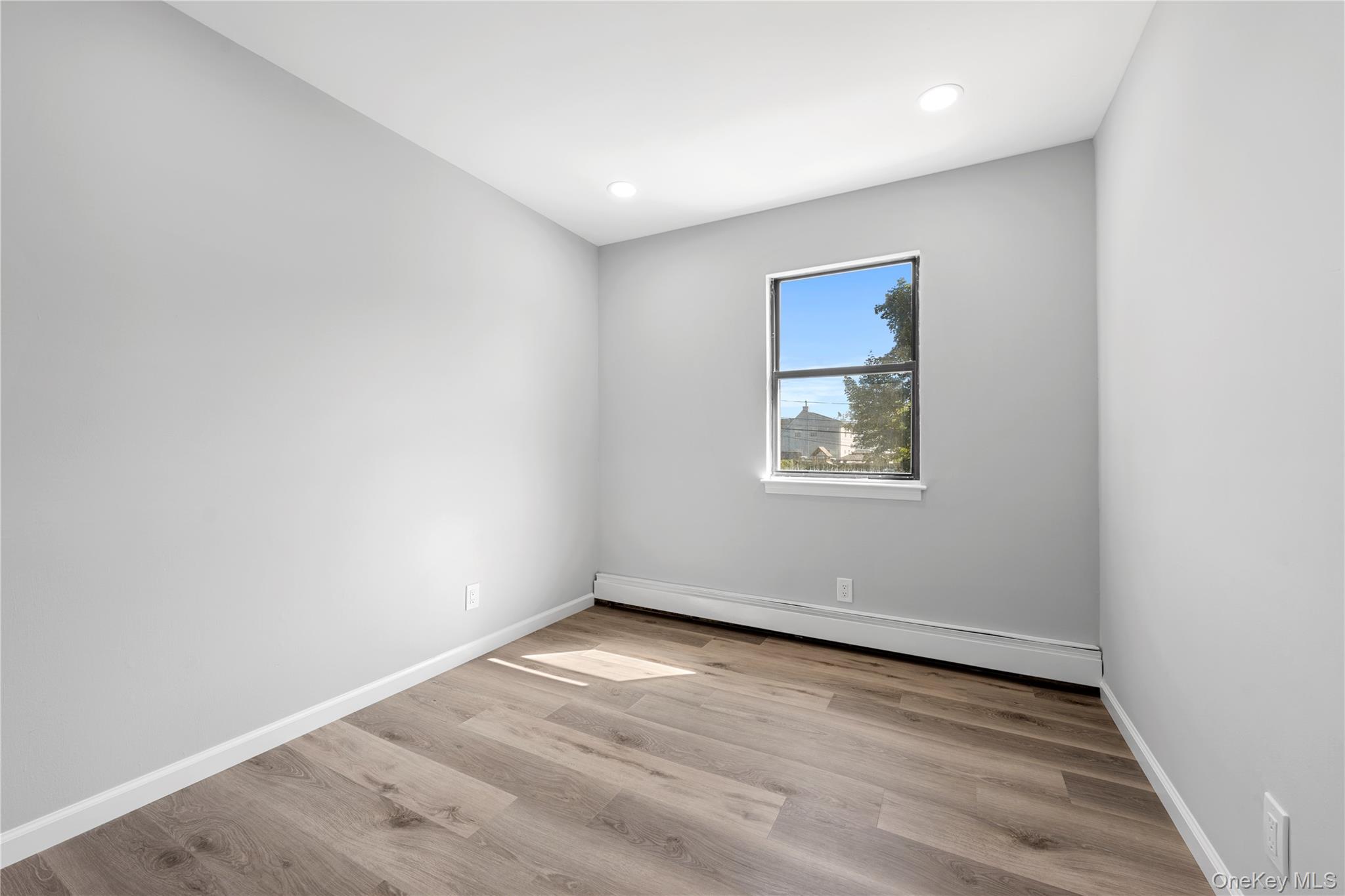 25 Marshall Street – For Sale photo 24