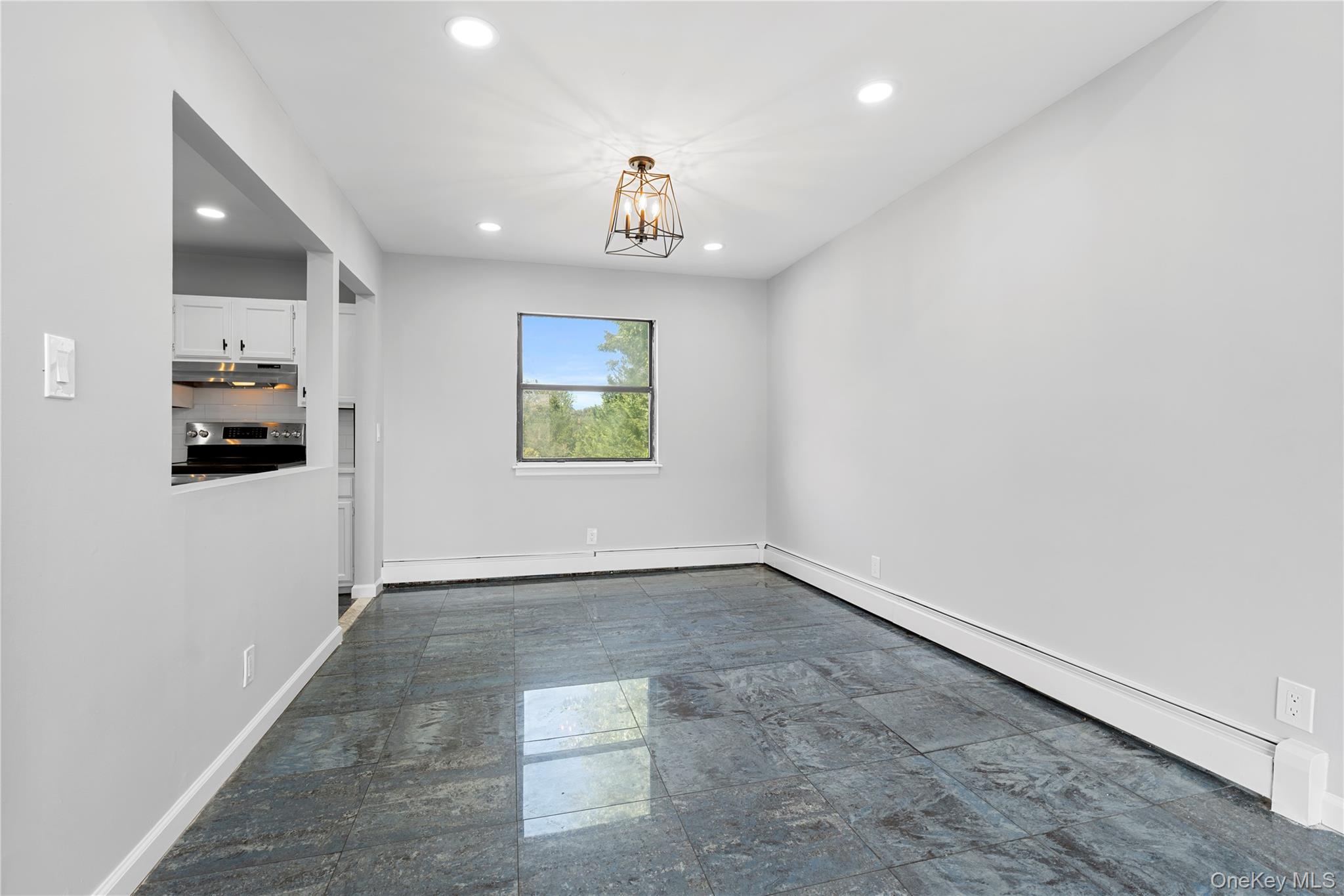 25 Marshall Street – For Sale photo 21