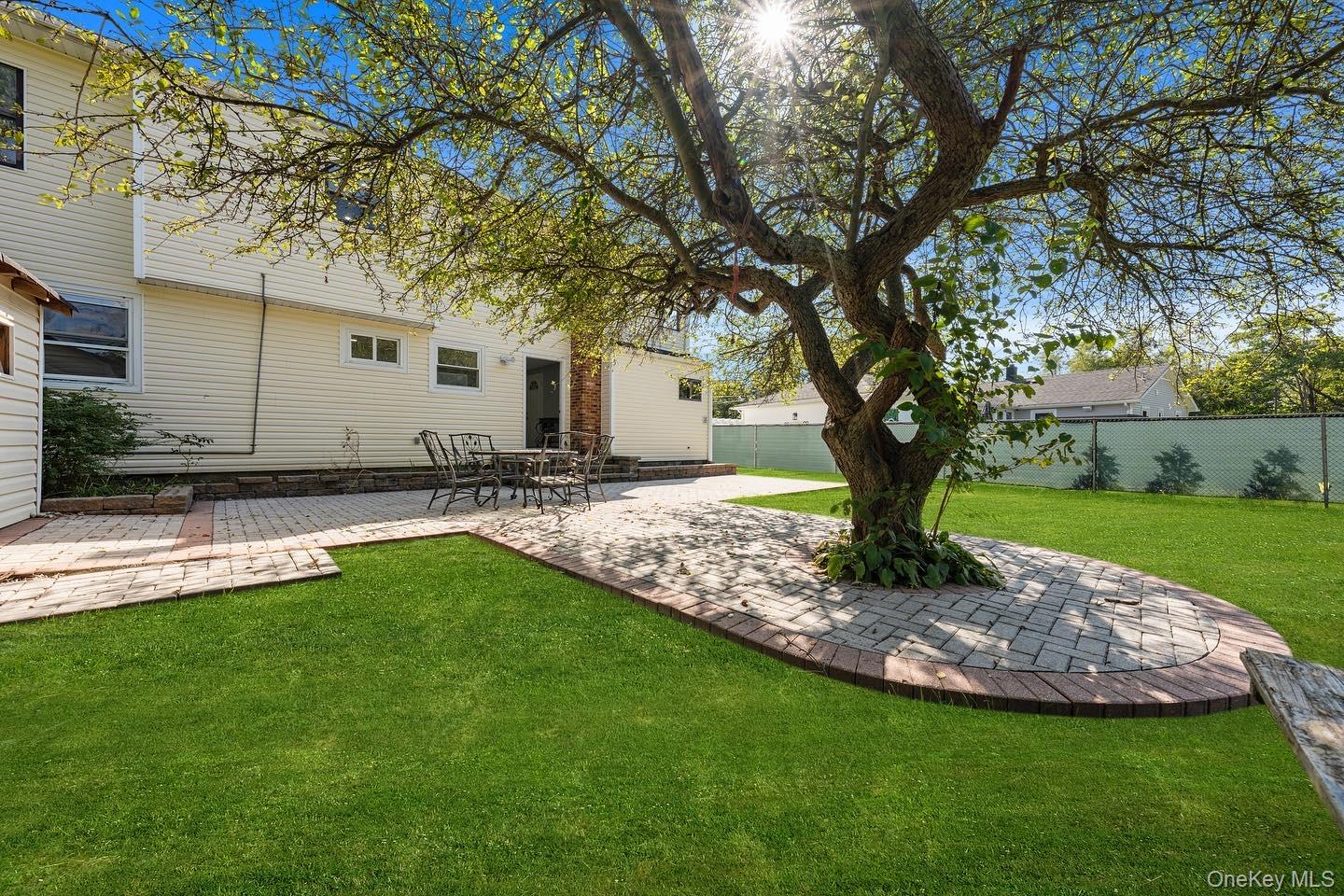 25 Marshall Street – For Sale photo 10