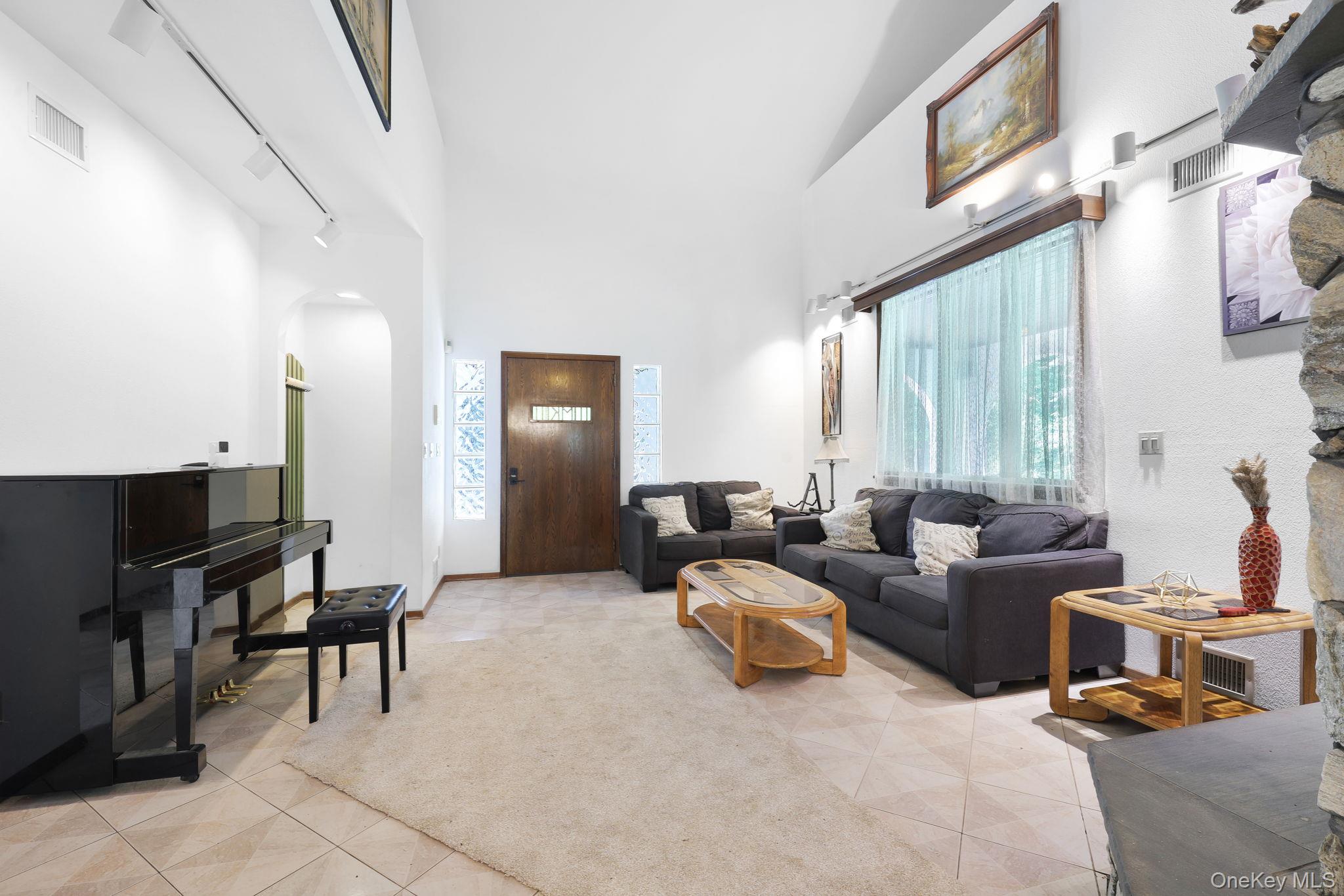 118 Bennett Road – For Sale photo 7
