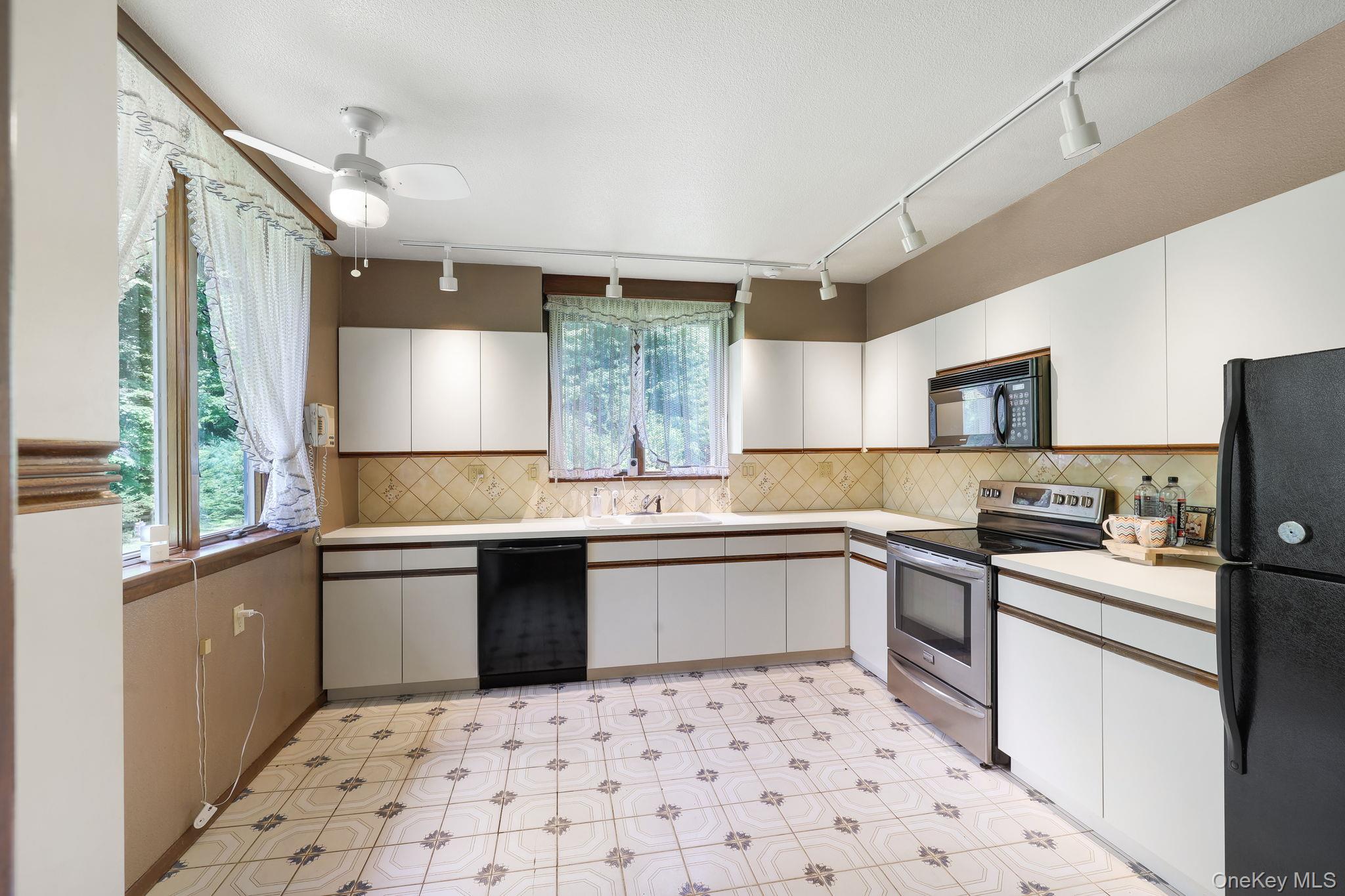 118 Bennett Road – For Sale photo 10