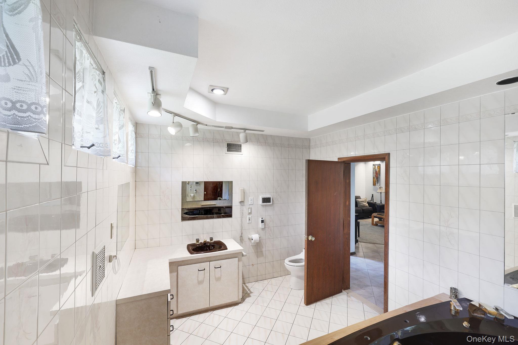 118 Bennett Road – For Sale photo 16