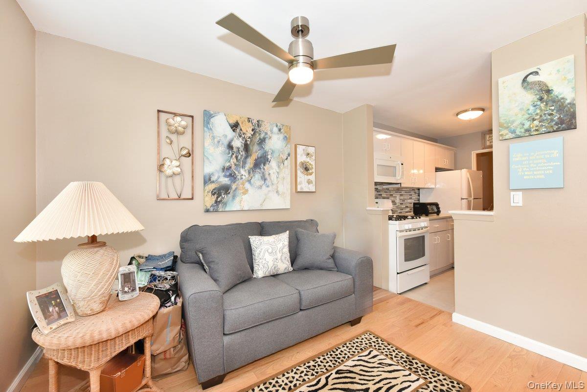 2 Birchwood Court, Unit 1C photo 15