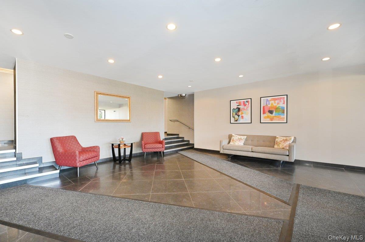2 Birchwood Court, Unit 1C photo 7