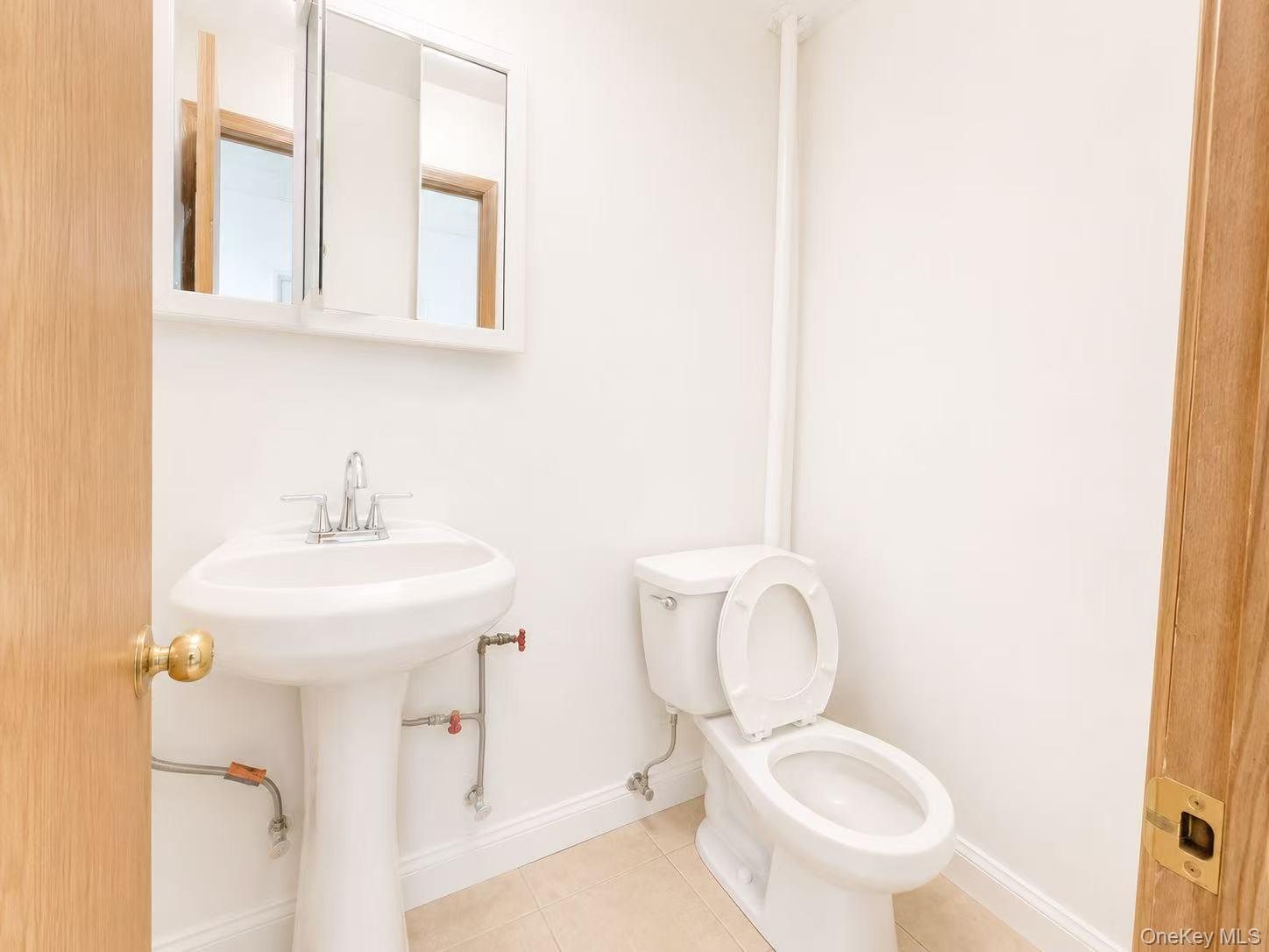 37-41 103 Street – For Rent photo 6