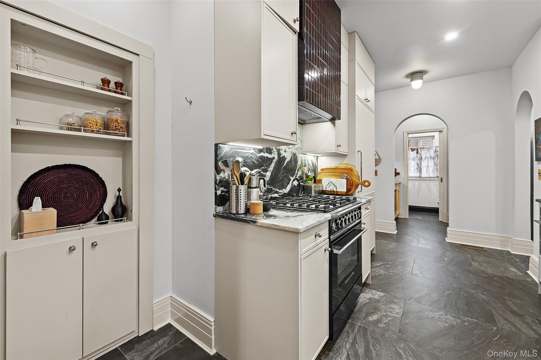11 Maple Avenue – For Rent photo 29