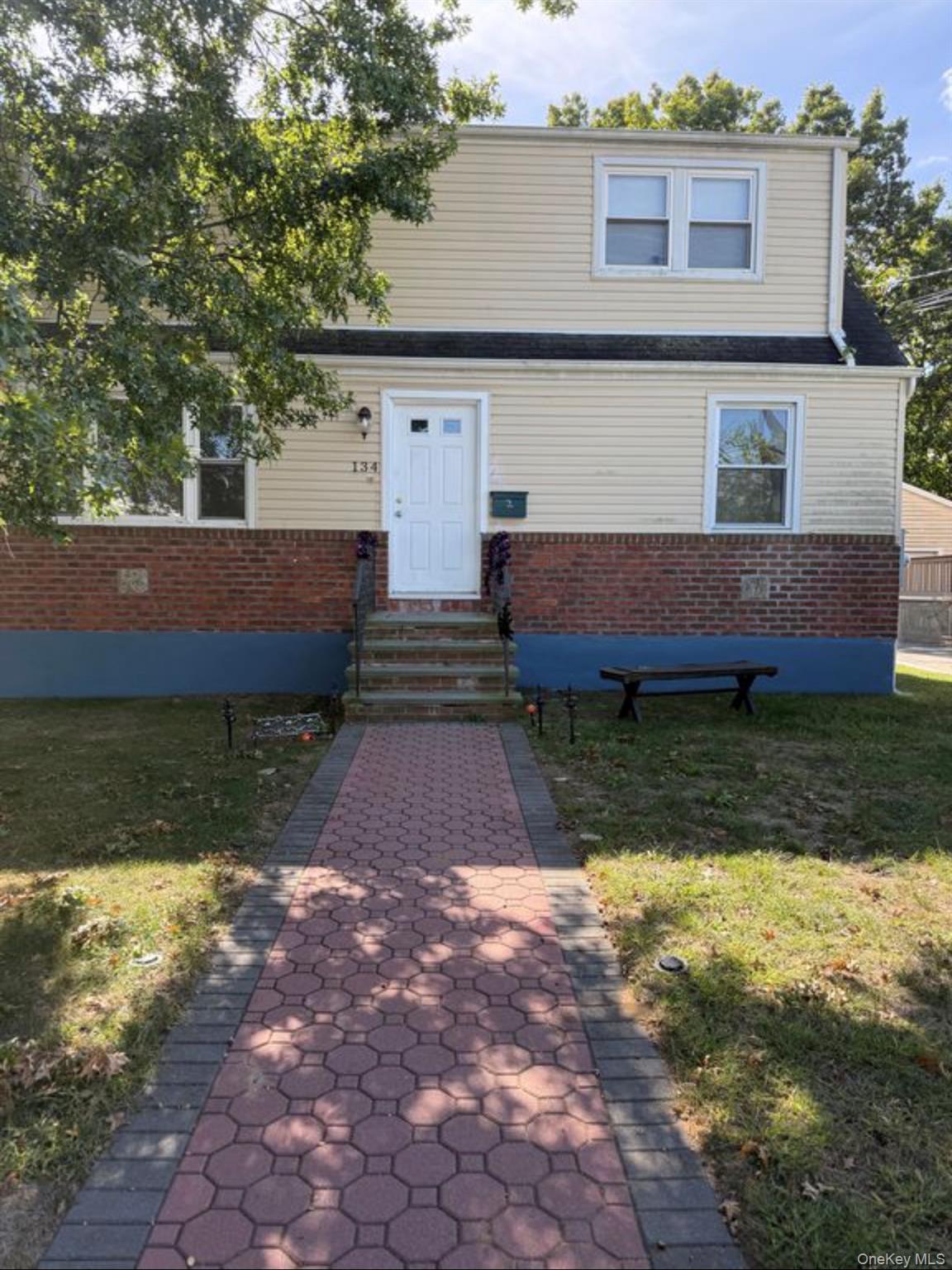134 Scranton Avenue – For Rent photo 17