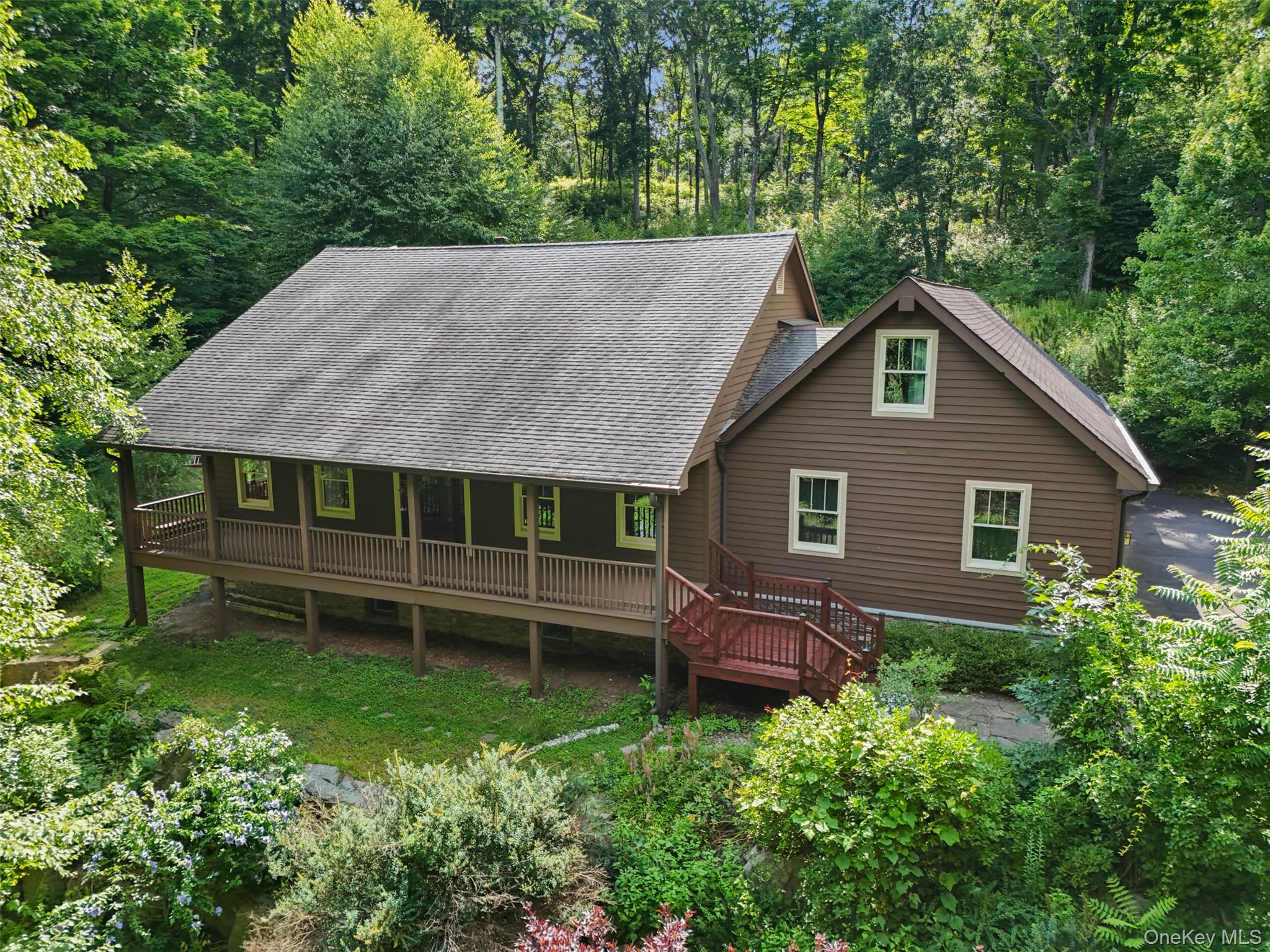 39 Miller Hill Woods Court – For Sale
