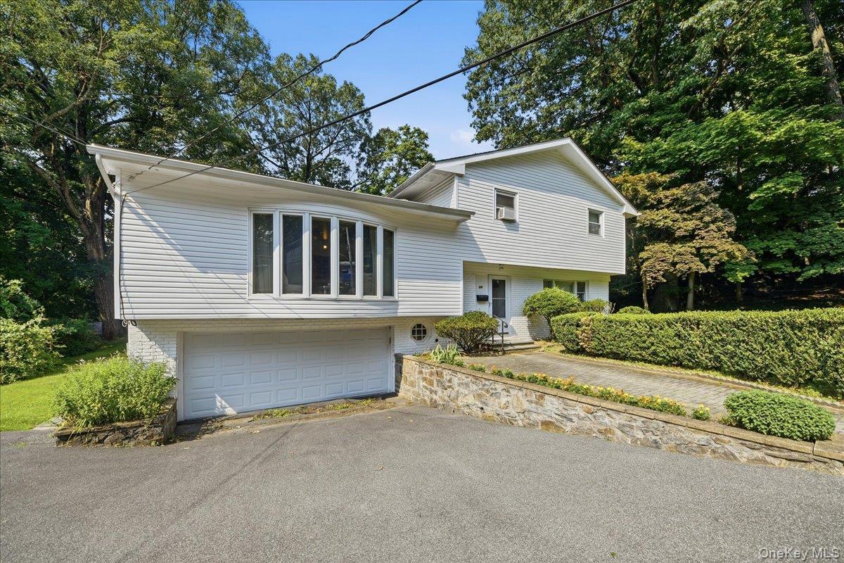 14 Glenn Place – For Sale photo 2