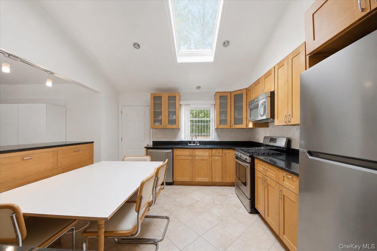 14 Glenn Place – For Sale photo 16