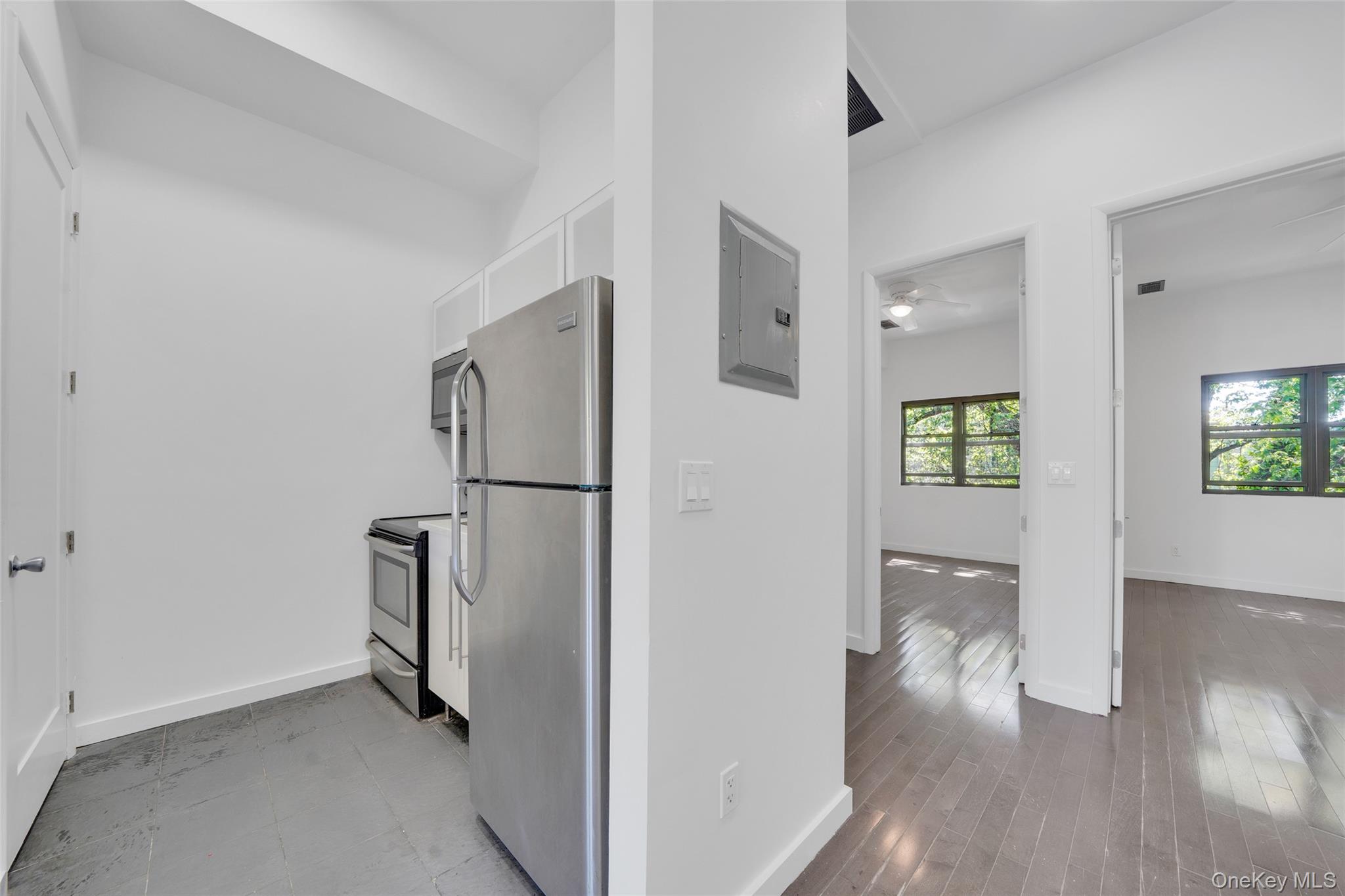 1106 Halsey Street – For Sale photo 20