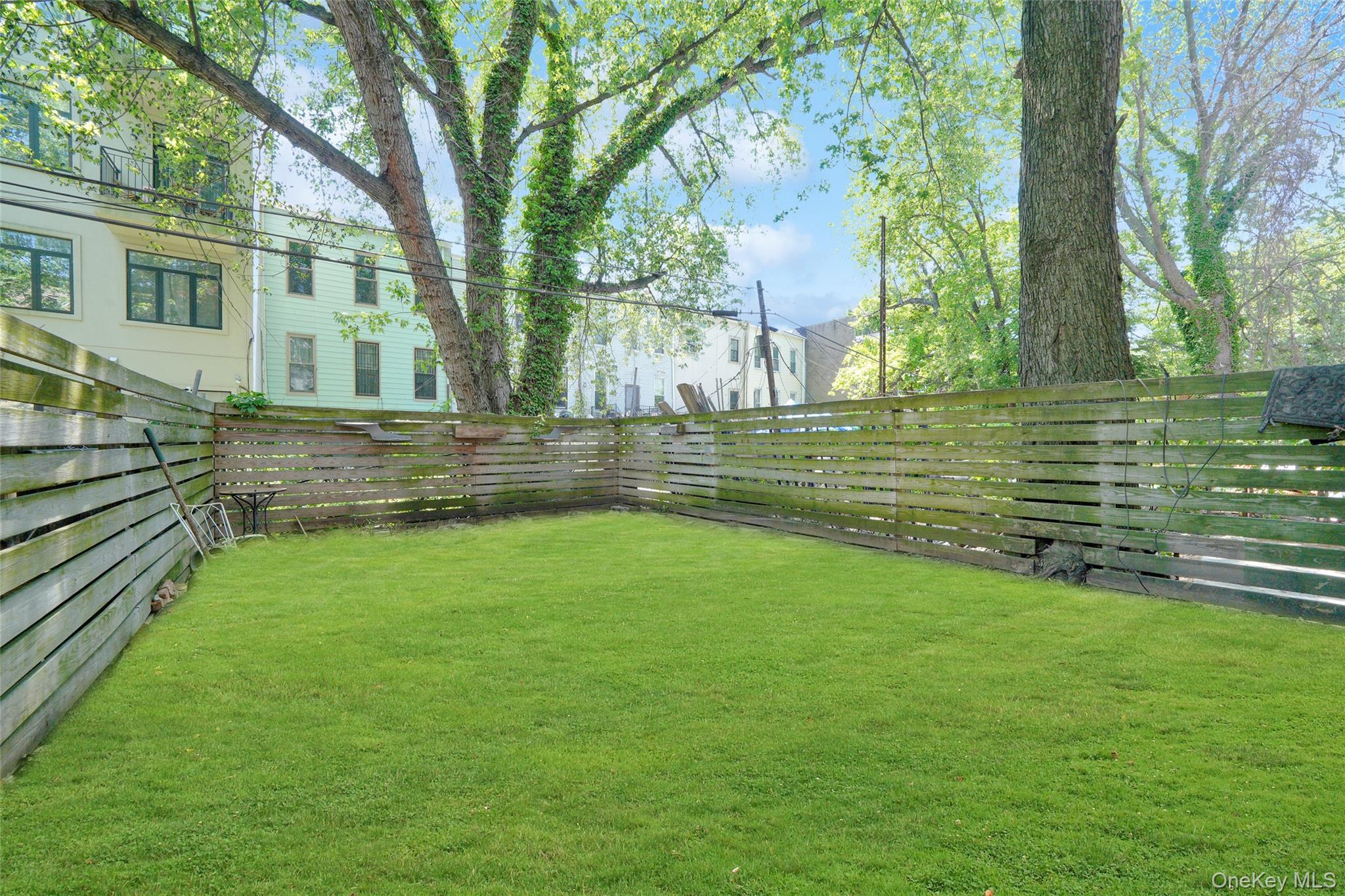 1106 Halsey Street – For Sale photo 2
