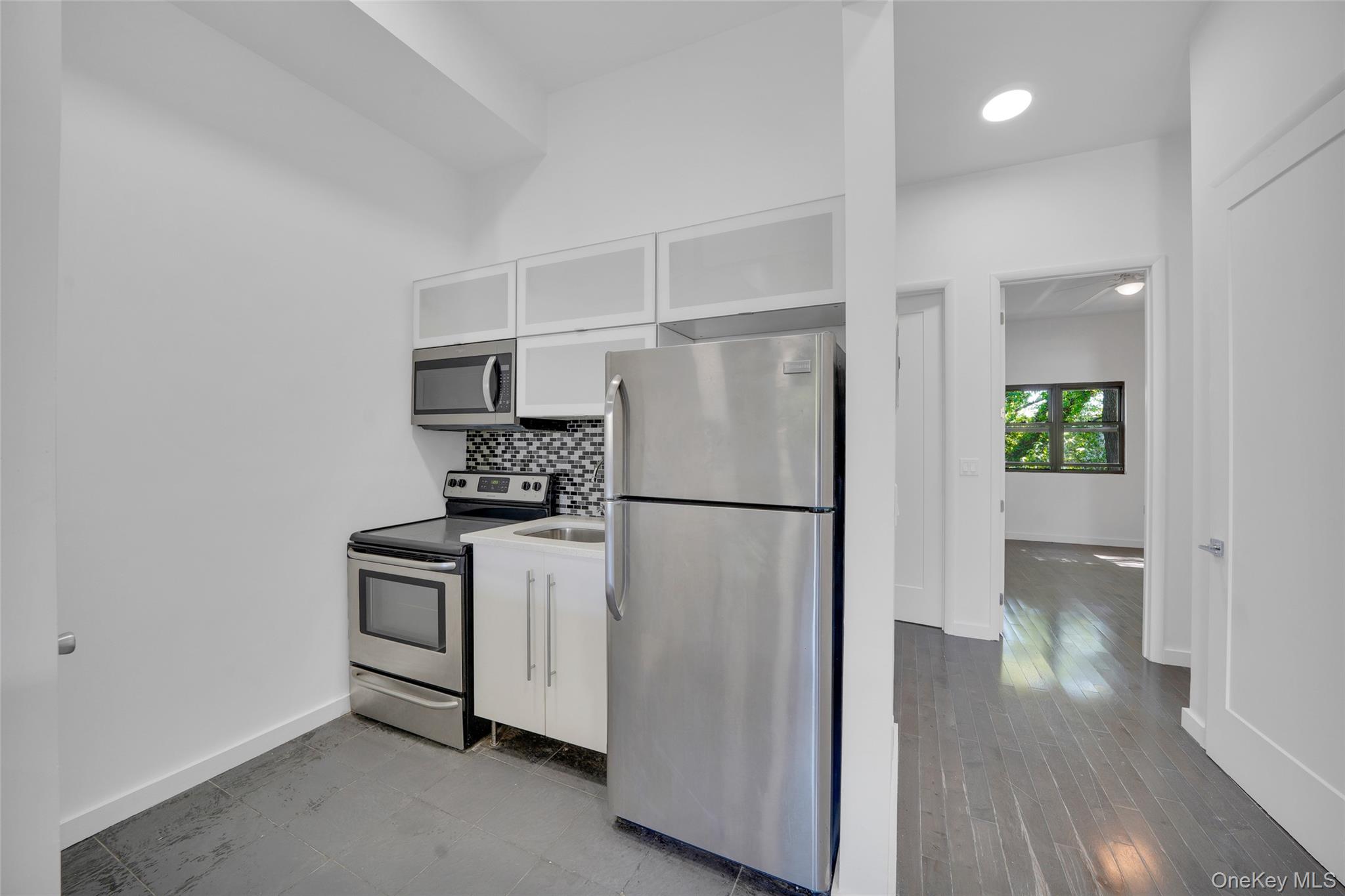 1106 Halsey Street – For Sale photo 19