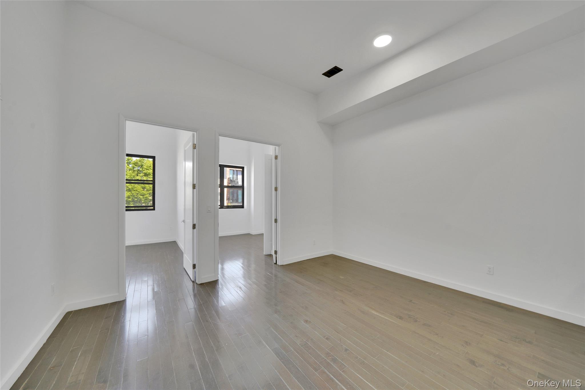 1106 Halsey Street – For Sale photo 18
