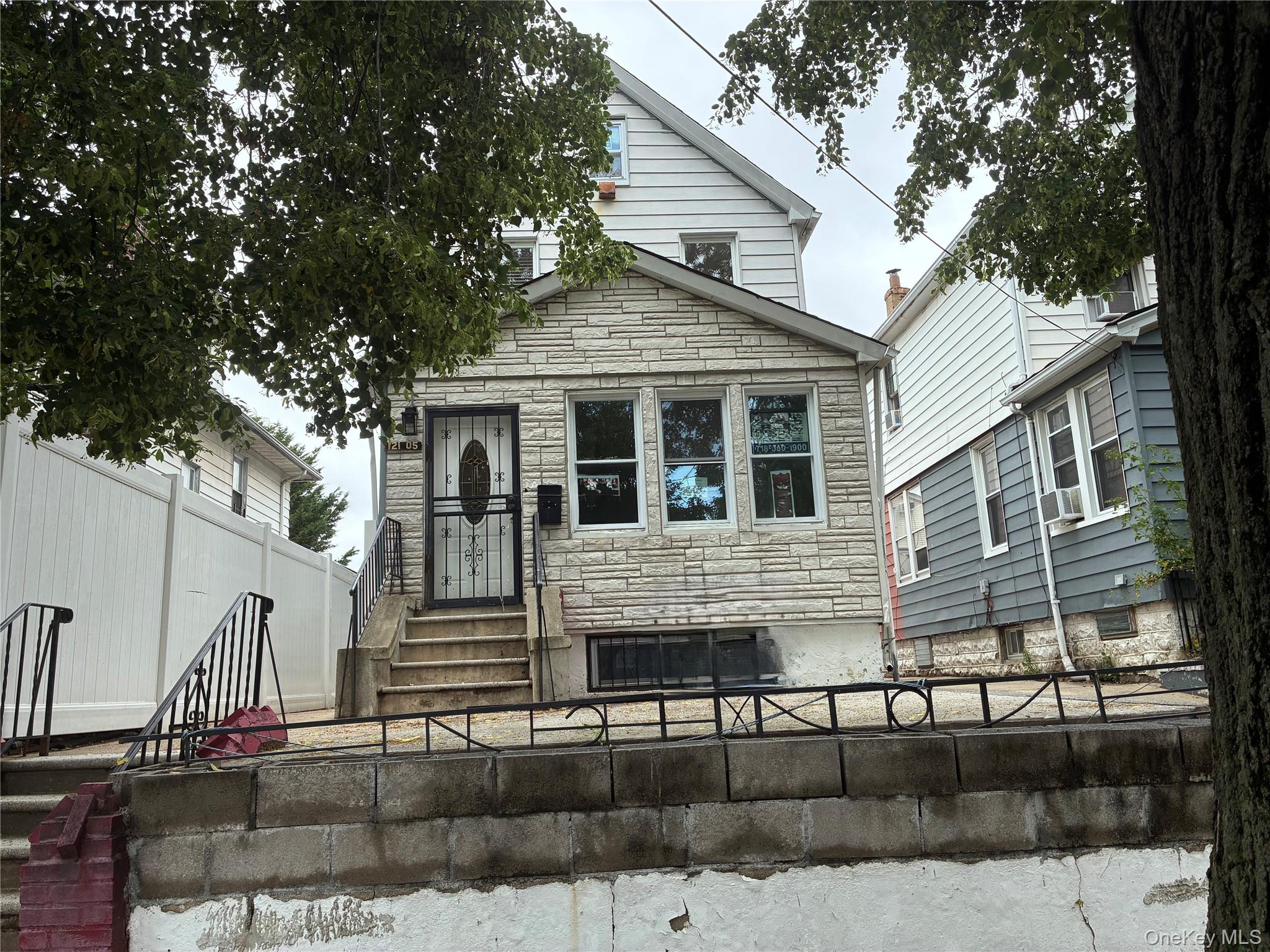 12105 Linden Boulevard – For Sale