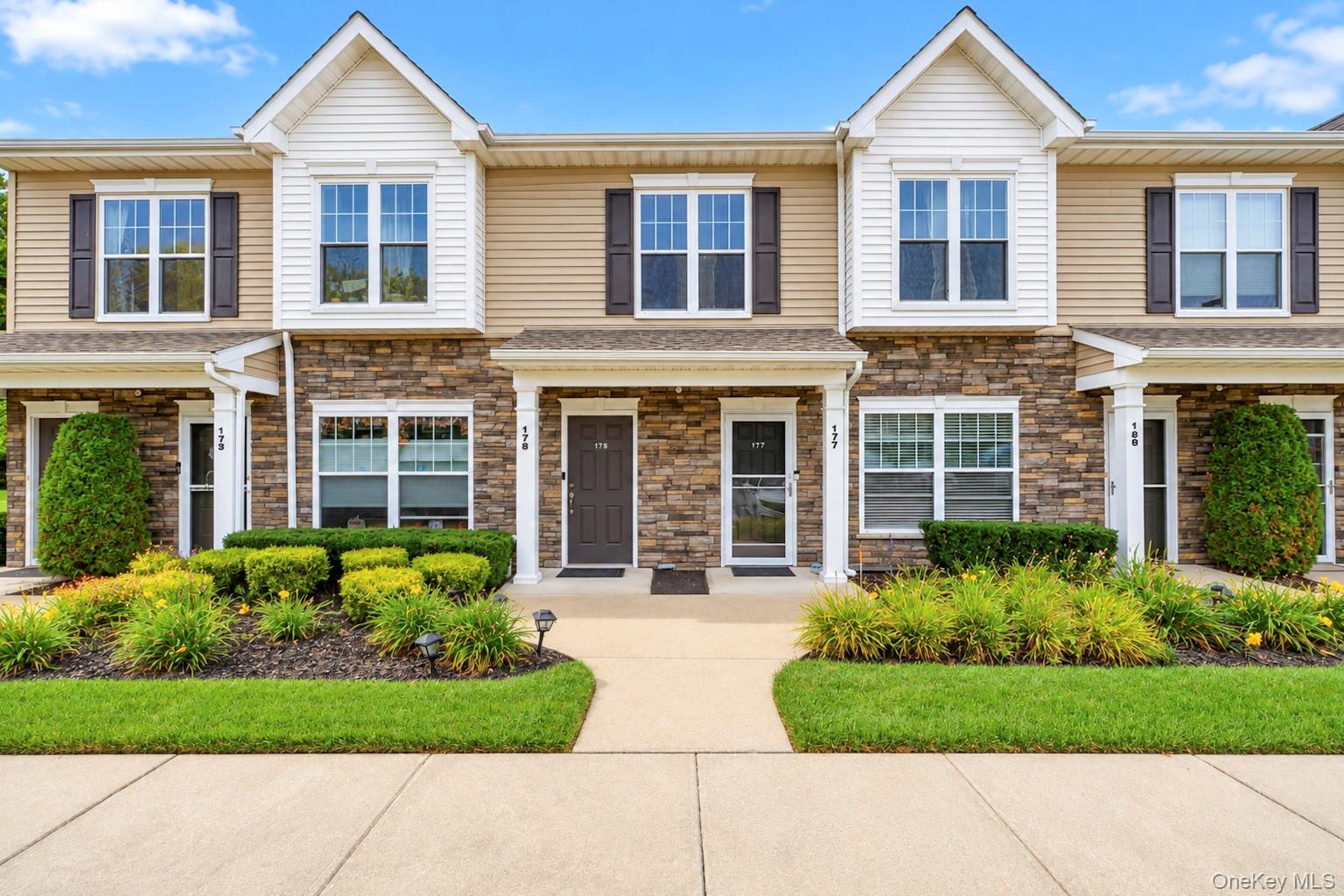 178 Ashley Court – For Sale