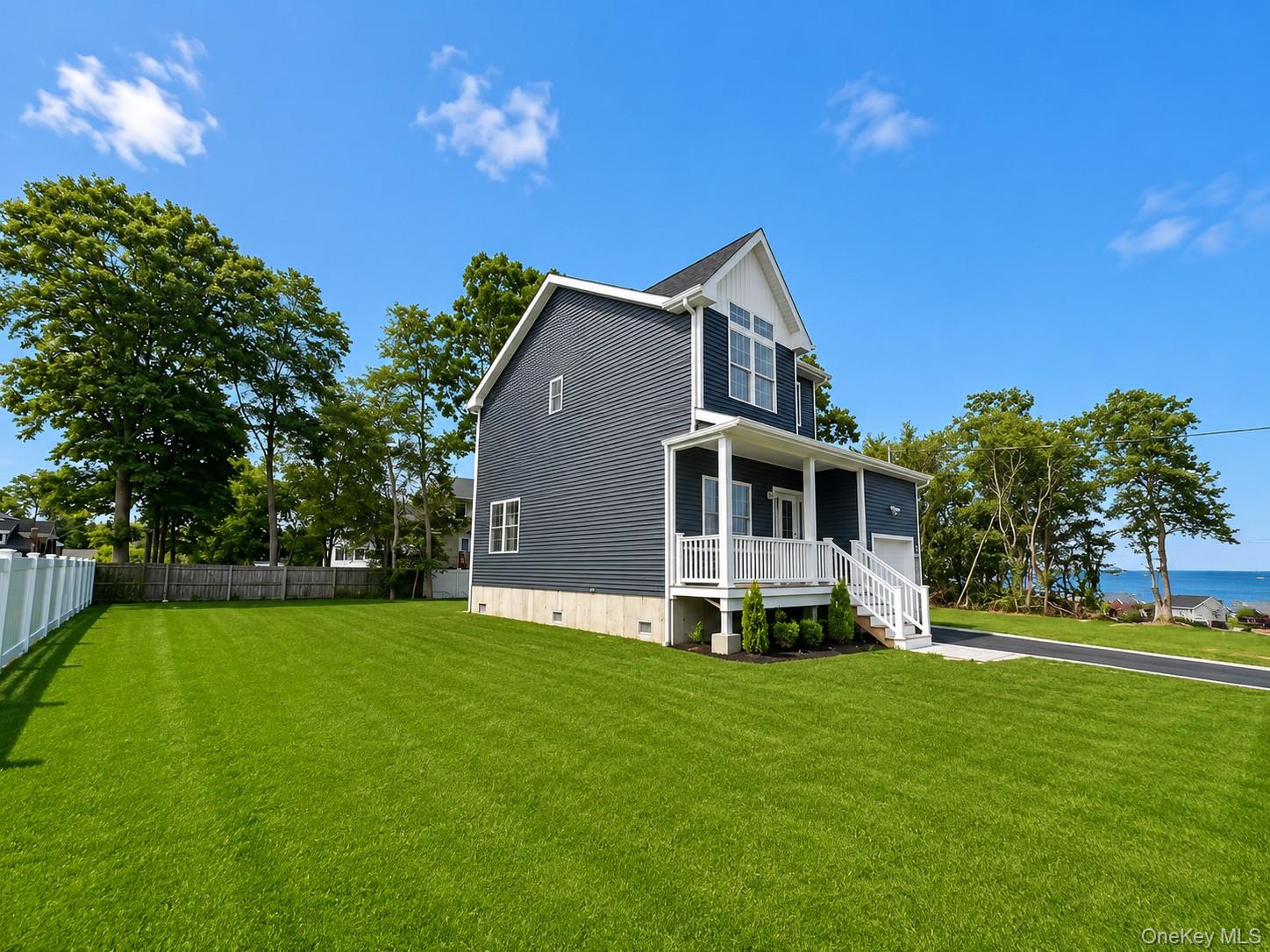 7 Edgewater Drive – For Sale photo 4