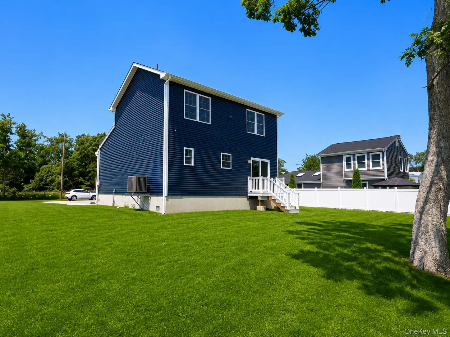 7 Edgewater Drive – For Sale photo 37
